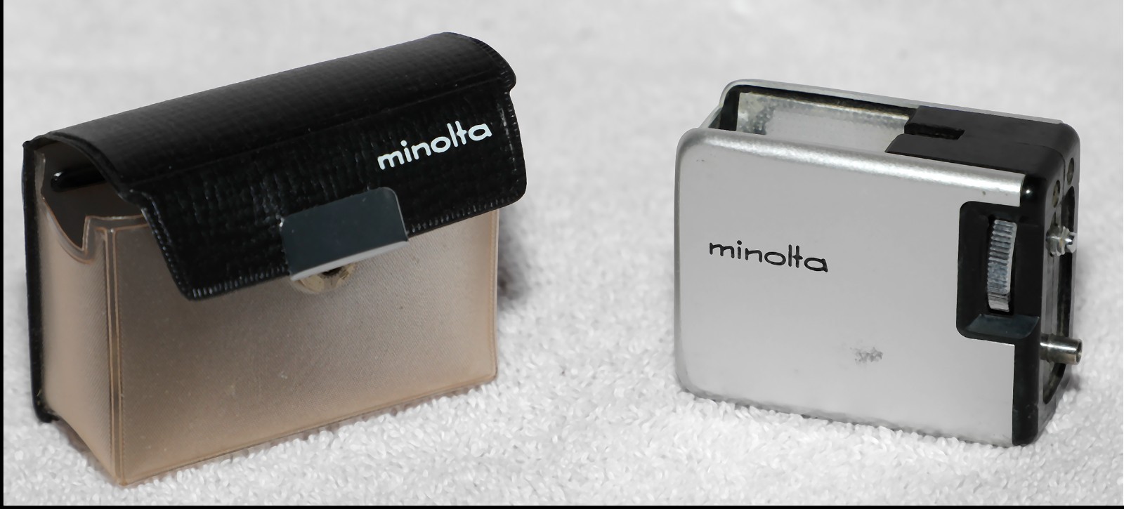 Minolta MG-S Flashgun Flash Gun in original case. VG