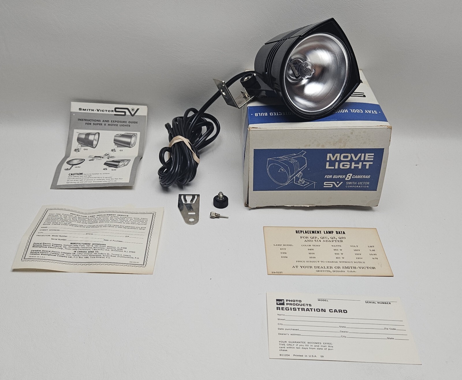 SV Movie Light For Super 8 Camera Q1U Box Brackets Smith Victor