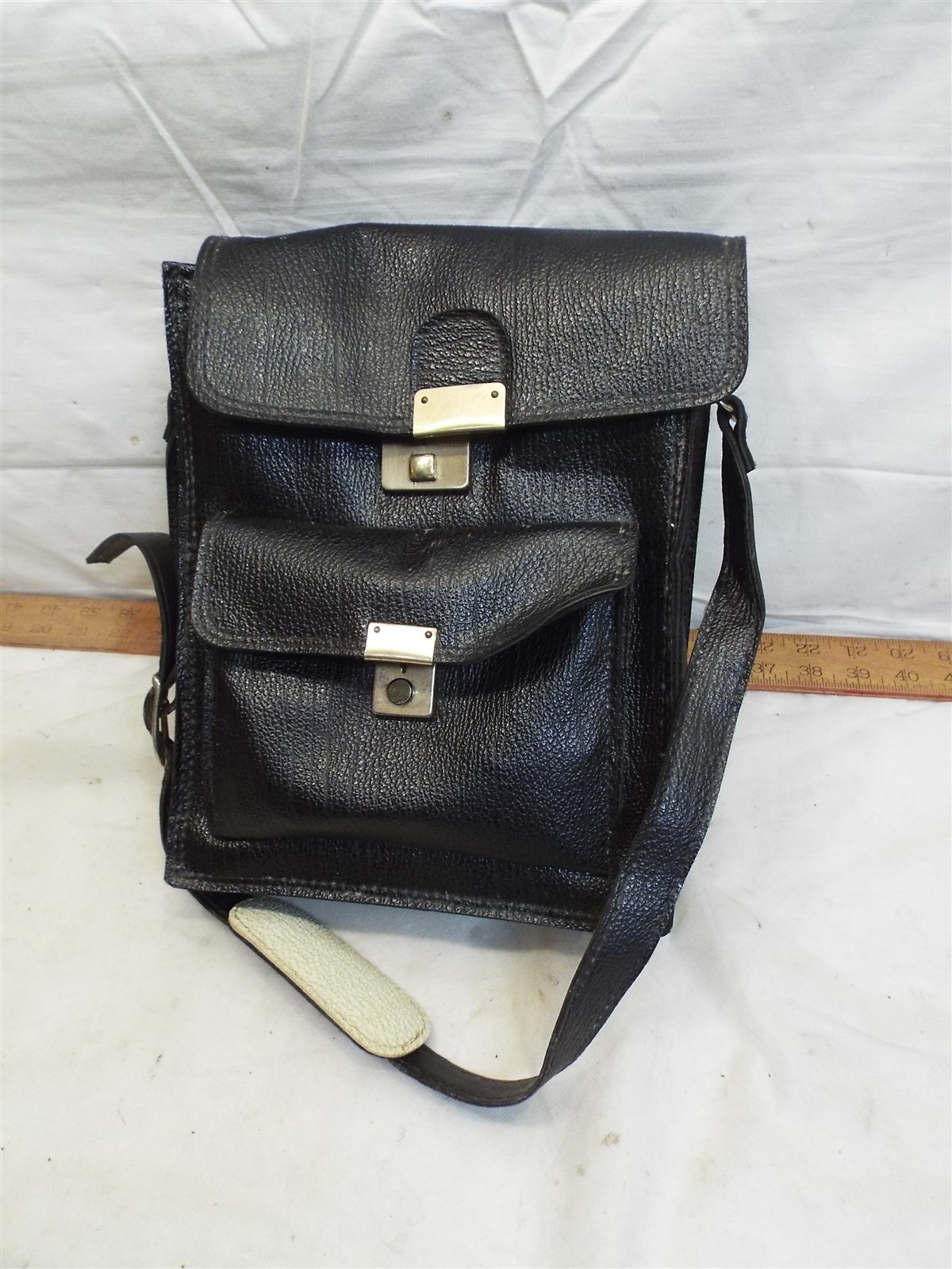 Vintage Hansa Black Vinyl Faux Leather Camera Case Side Hand Bag Locking w/Key