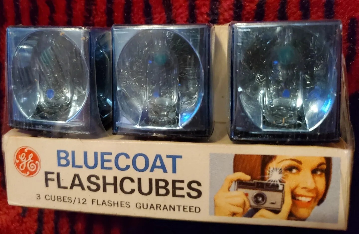 Vintage UNUSED GE Bluecoat Flashcubes 3 Cubes Brand New Old Stock!