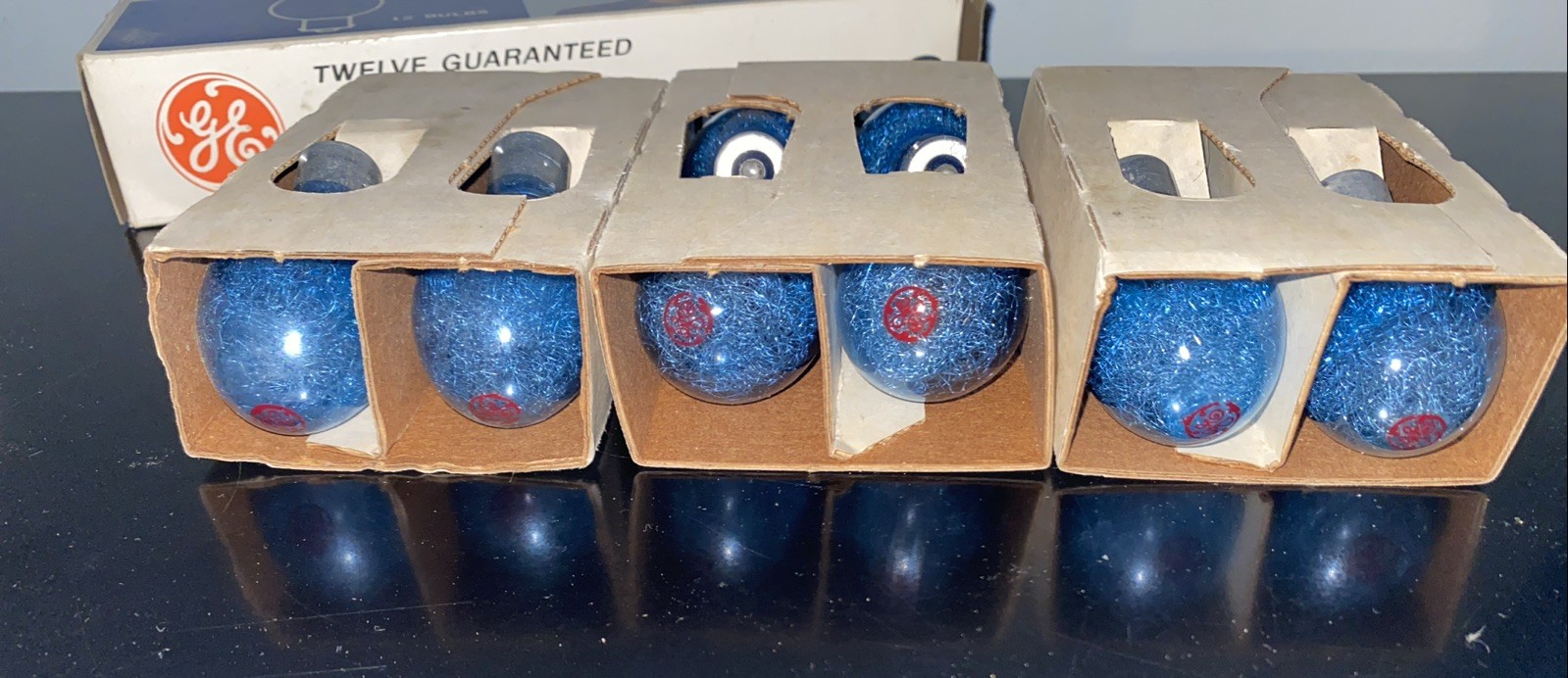 VINTAGE GE FLASHBULBS 5B BLUE TOP CAMERA 12 PCS ORIGINAL BOX
