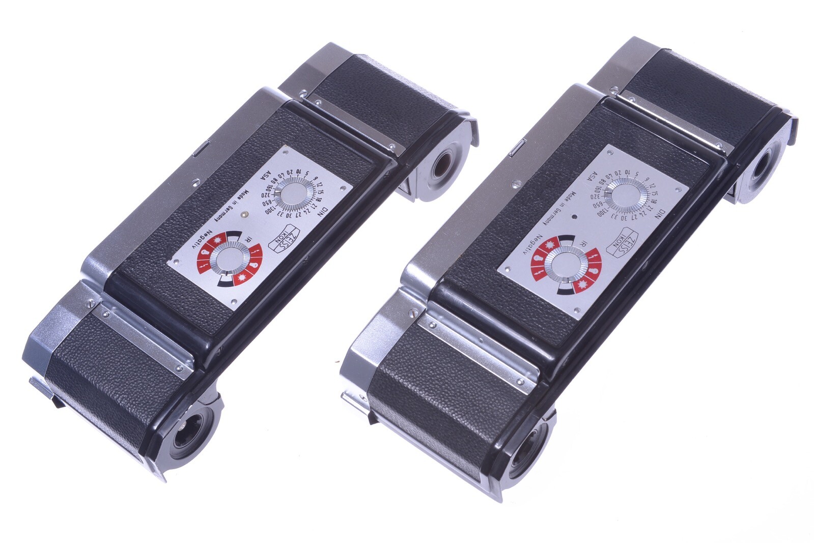 ✅ 2 ZEISS CONTAREX 35MM FILM BACK CHROME INTERCHANGEABLE MAGAZINES CASSETTE