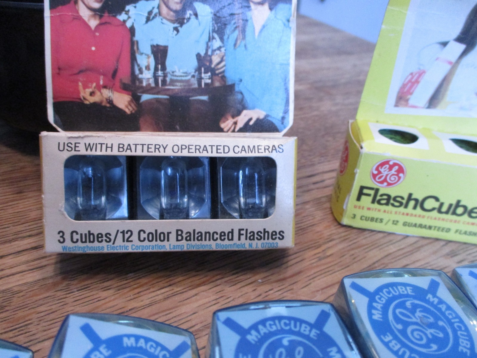 FlashCubes Lot Flash Cubes General Electric & Westinghouse collecible