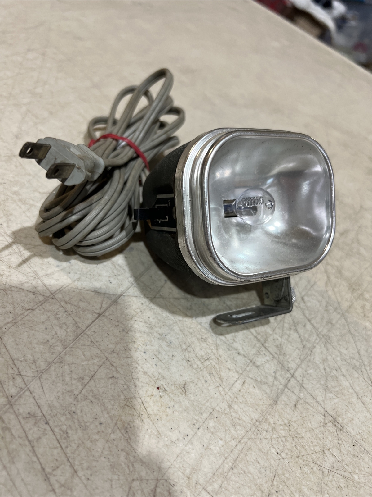 Vintage Cameralite Acme?-Lite Movie Camera Light For Super 8 Cameras? – WORKS!