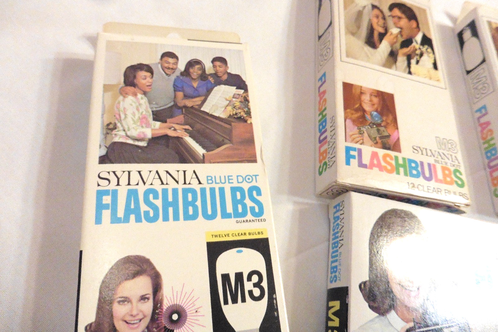 Lot of (63) Vintage Sylvania M3 Blue Dot Flashbulbs -5 Boxes +1/4/ New Old Stock