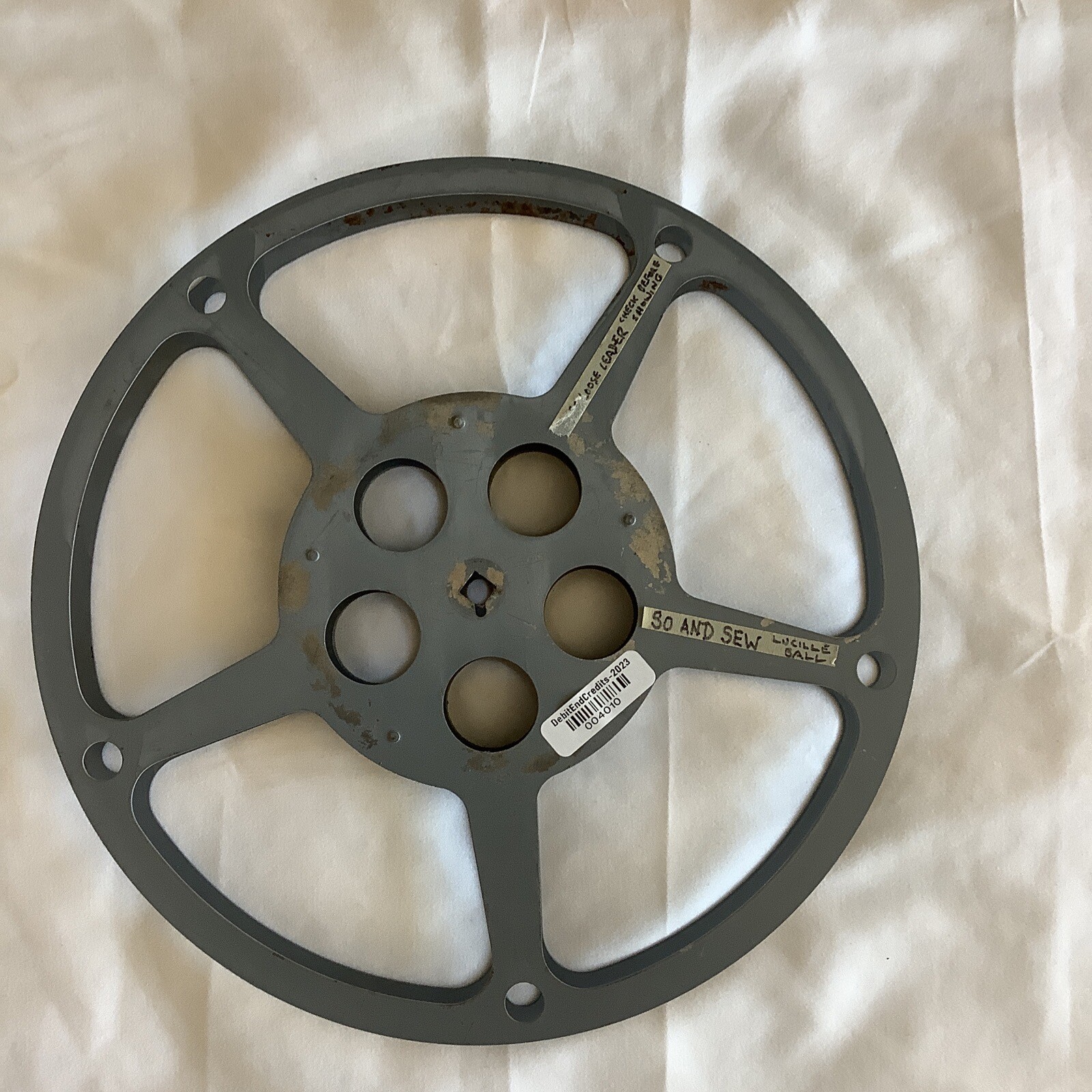 Mild Rust & Paint Chiped 16mm Film Take Up Reel 10.5″ Dia For Art Projects?
