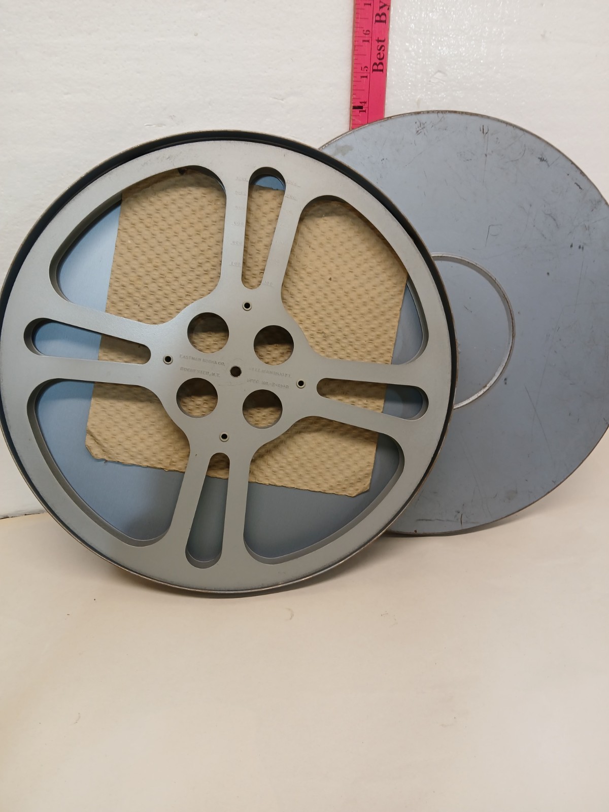 Eastman Kodak 16mm 1600 Ft Metal Film Reel & Can Military Spec MIL-R-214D USA