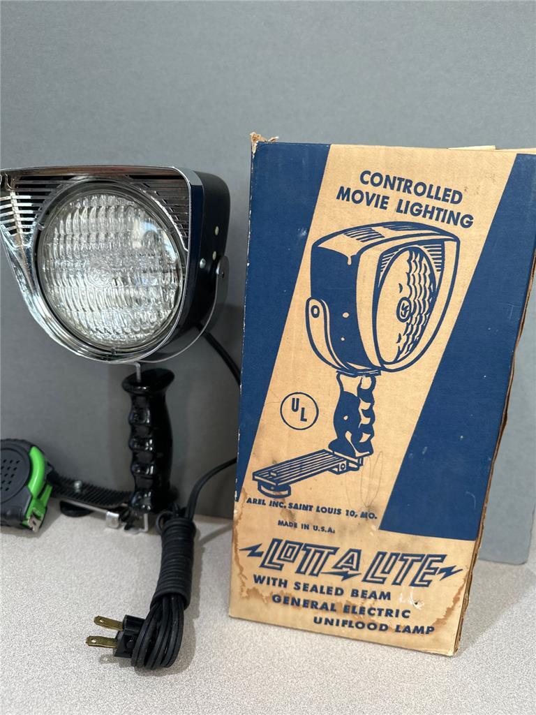 Lotta Lite Controlled Movie Lighting General Electric Uniflood Lamp NOS VINTAGE