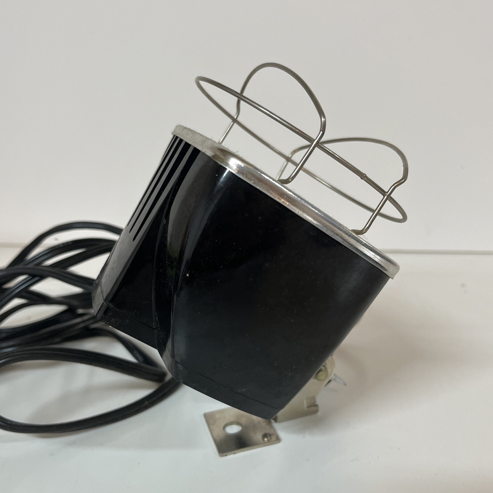 Vintage Sylvania Sun Gun Light Model SG-55T Top Mount For Super 8 Camera Tested