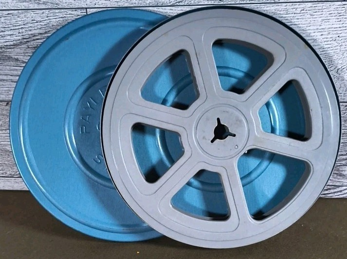 Lot Of Vtg 8MM 4 Films, 2 Empty Case Reels, 2 Small Plastic Reels – Metal Cases