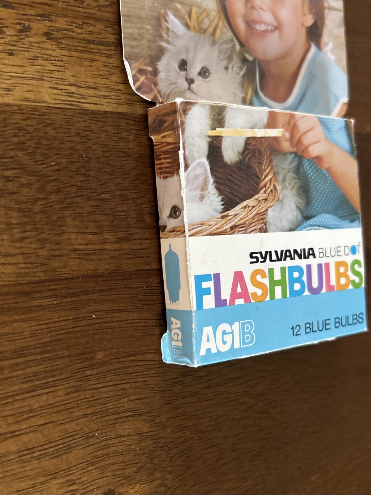 Vintage Sylvania Blue Dot Flash Bulbs AG1B – Box of 12 Blue Bulbs NIB