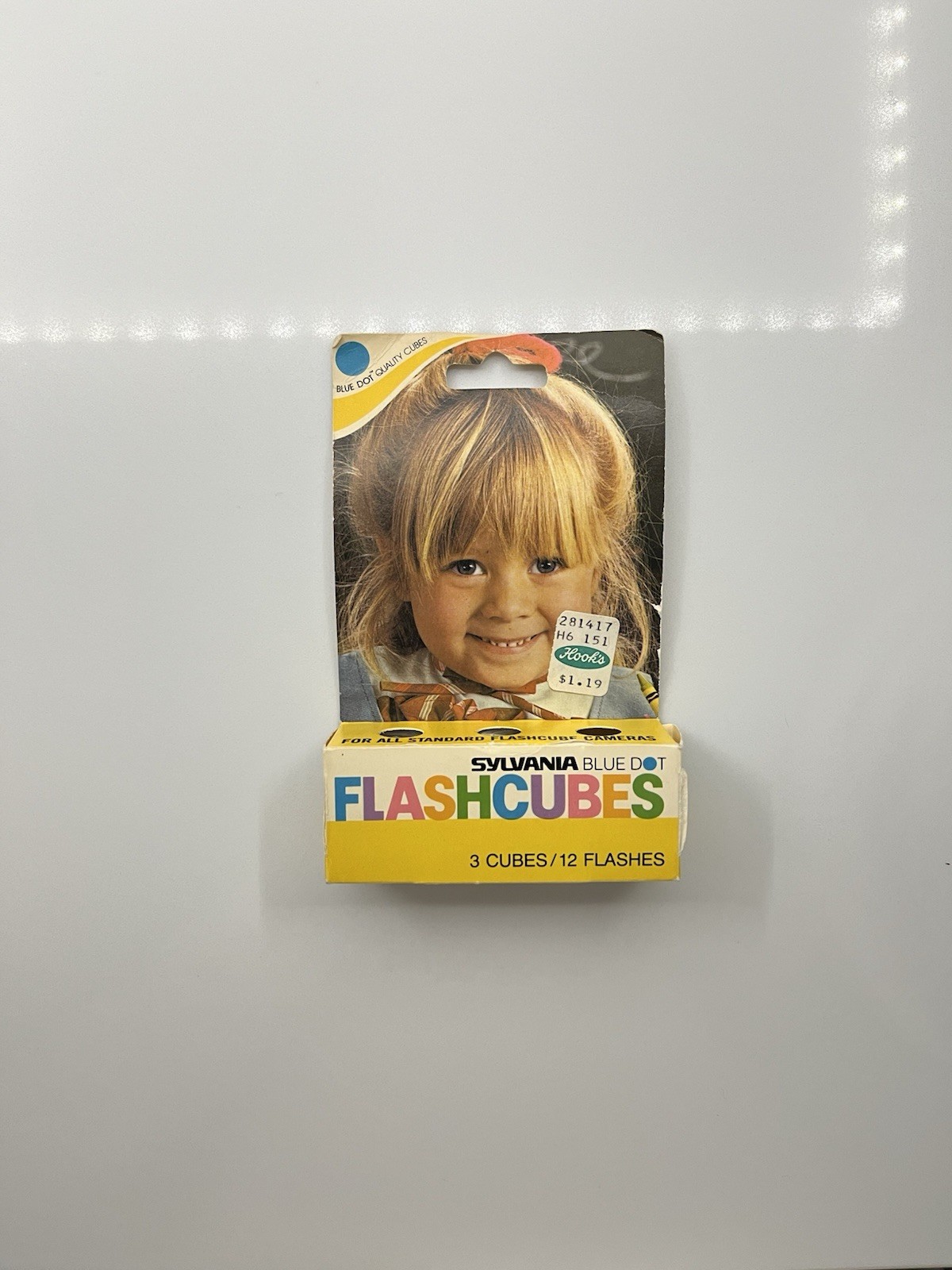 Sylvania Blue Dot Flash Cubes – Set Of 2 (Incomplete Set)