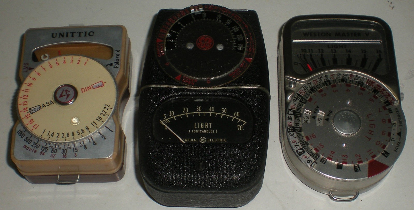 CAMERA VINTAGE LIGHT METER LOT OF 3 GE DW-68 WESTON 748 UNITTIC SHOWAKODEN 31