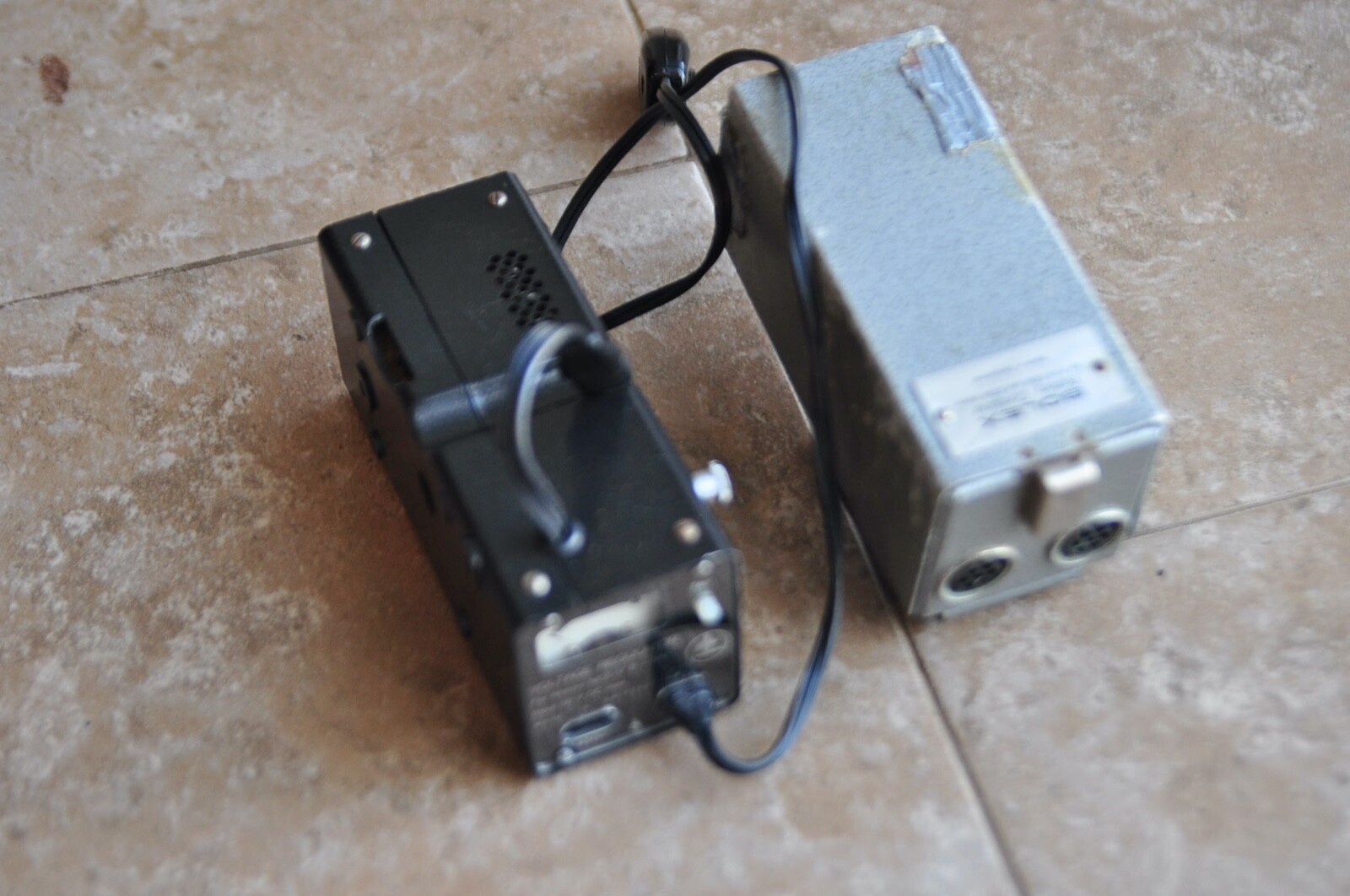 Bolex Voltage Regulator and Battery holder for Bolex H16 EBM