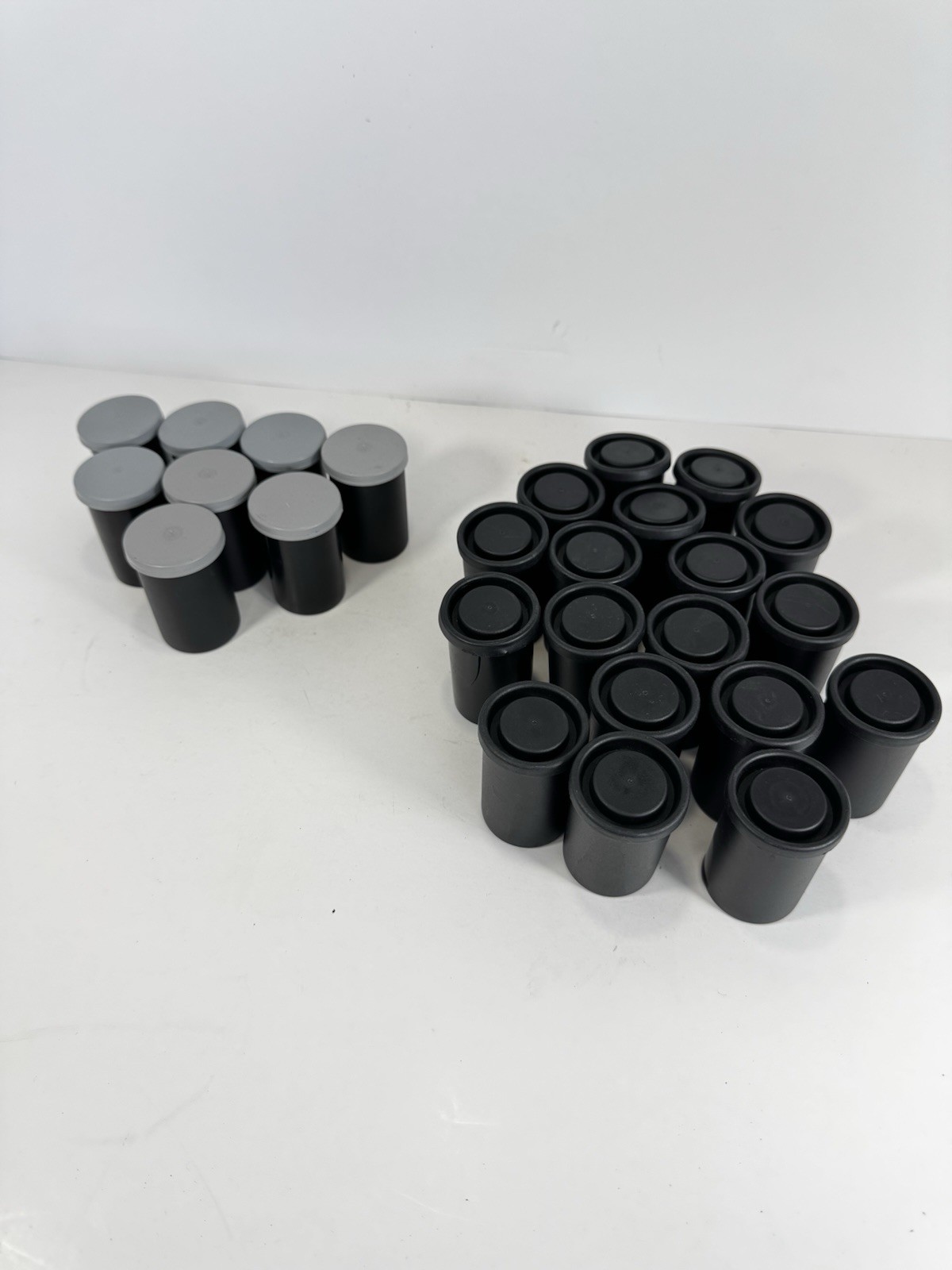 Lot of 26 35mm Film Canisters w/ Lids – Black & Gray – Storage Containers