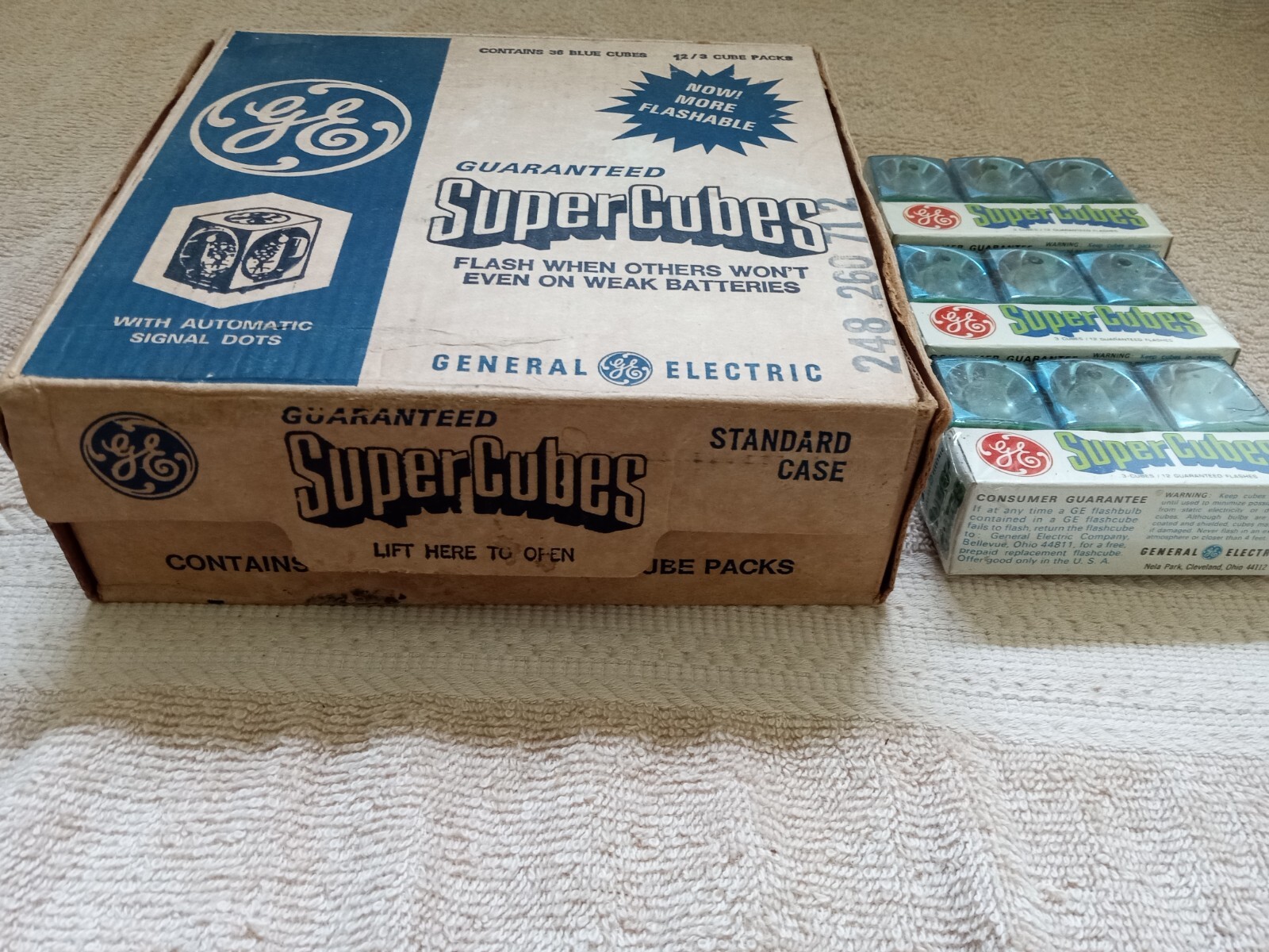 Vintage 45 GE SuperCubes 15/3 Cube Packs Original Packaging NOS Bundle
