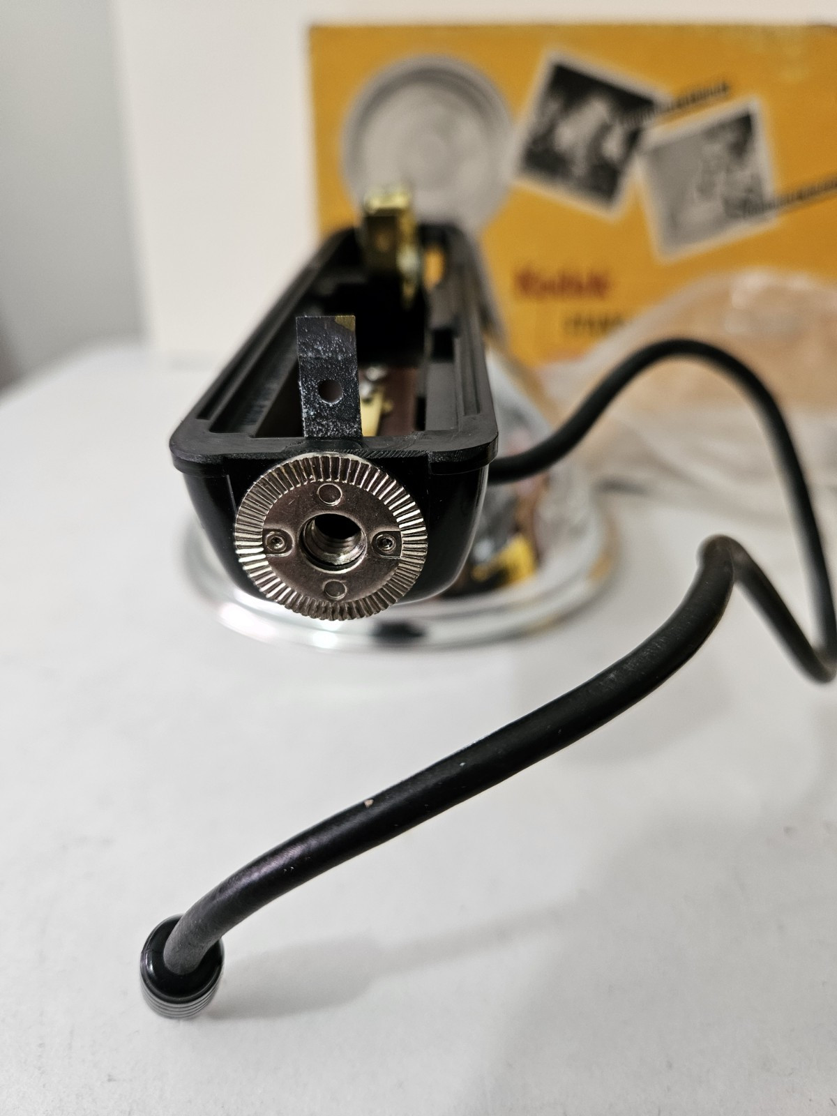 Vintage Kodak Standard Flash Holder With Asst. Flashbulbs In Original Box