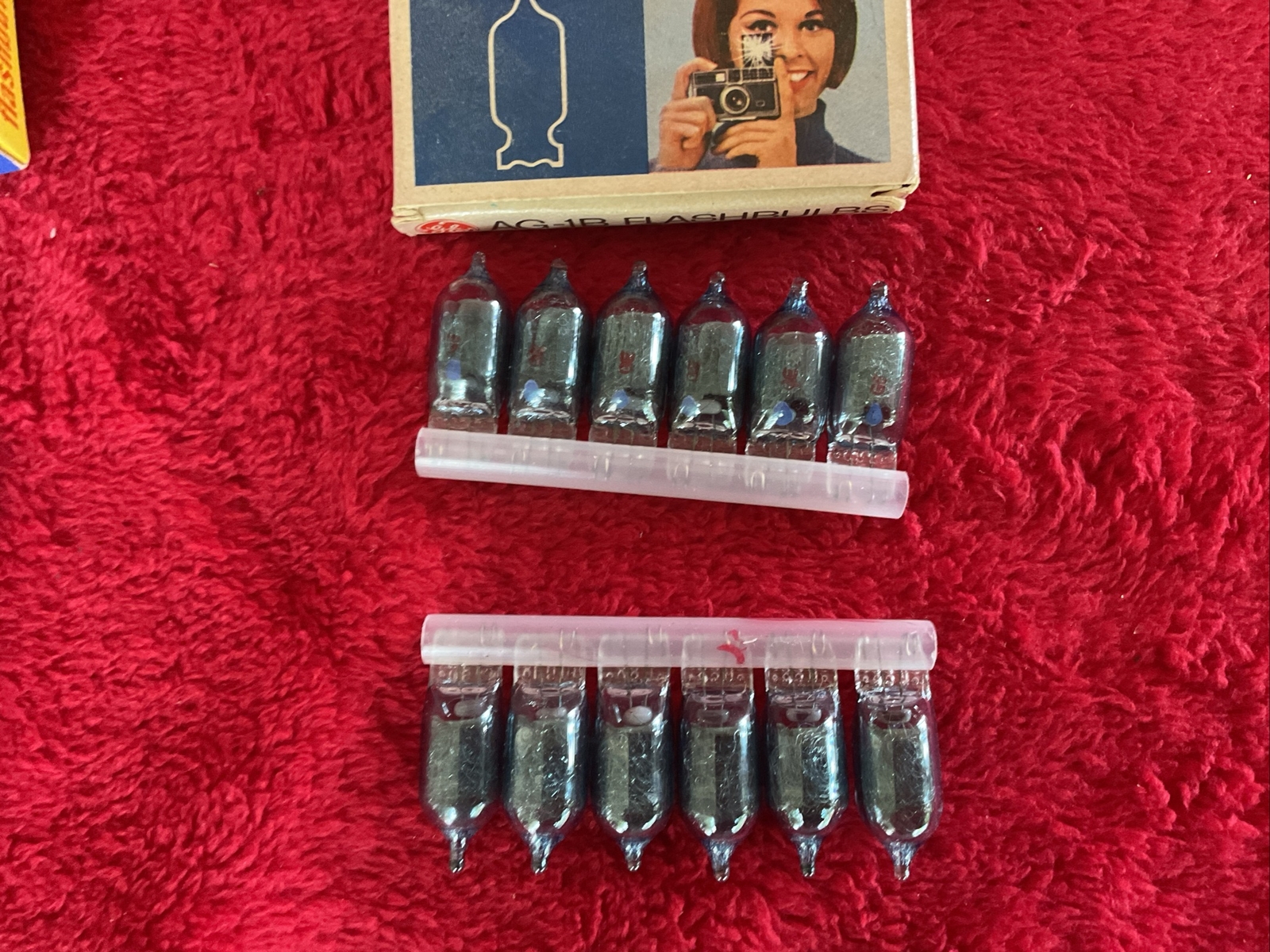 Vintage GE AG-1B Flashbulbs 2 Packages 24 Bulbs Total Camera Photography