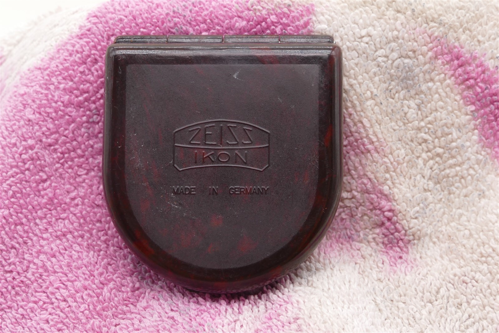 Zeiss Ikon 42mm Brown Bakelite Filter Case For 40.5mm Filter