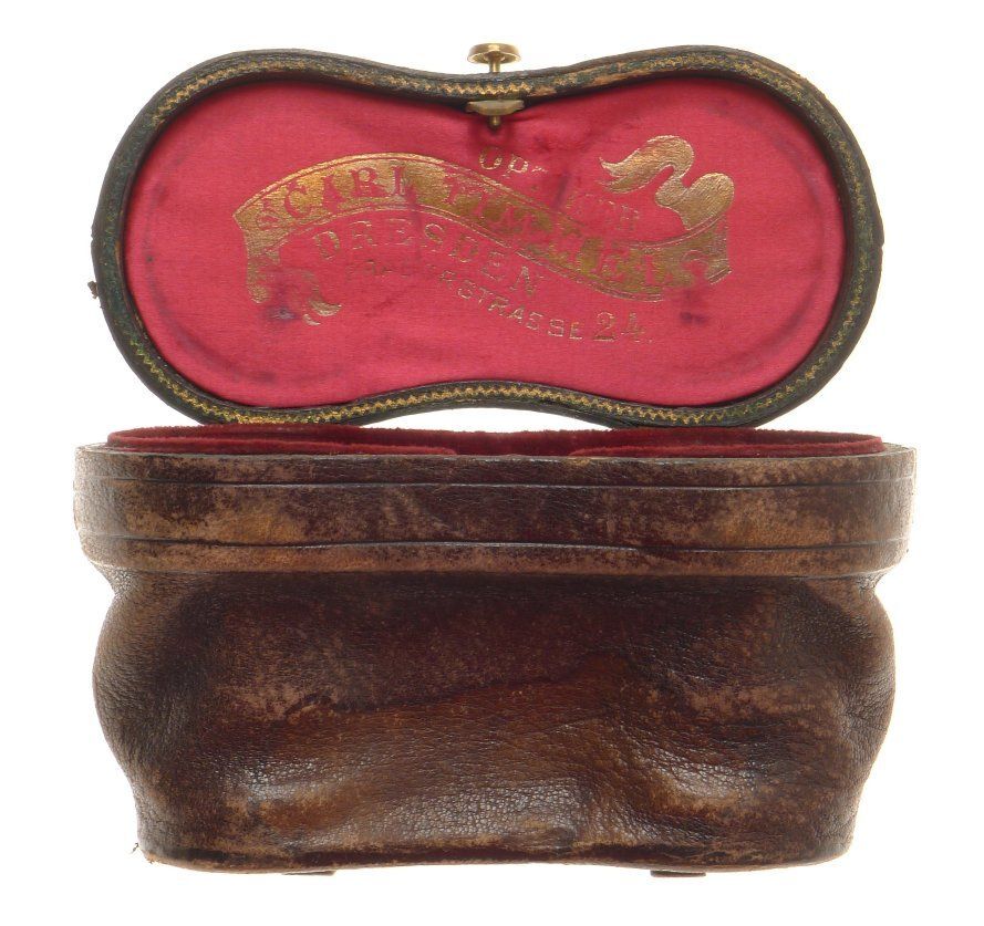 Lemarie fabi paris vintage opera glasses binoculars 12 leverres in leather case