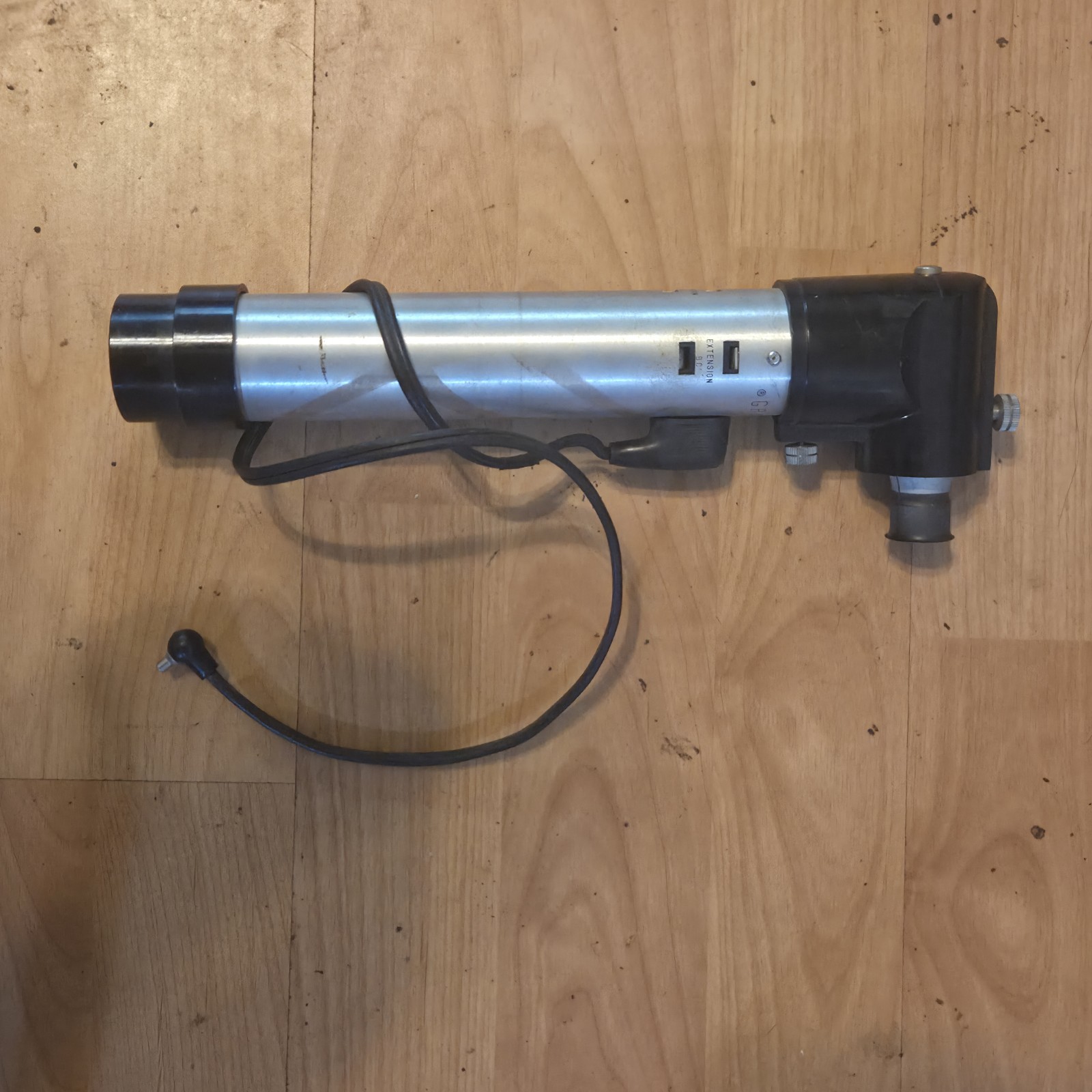 Vintage Graflex Flash Holder – Aluminum and Gray – Untested