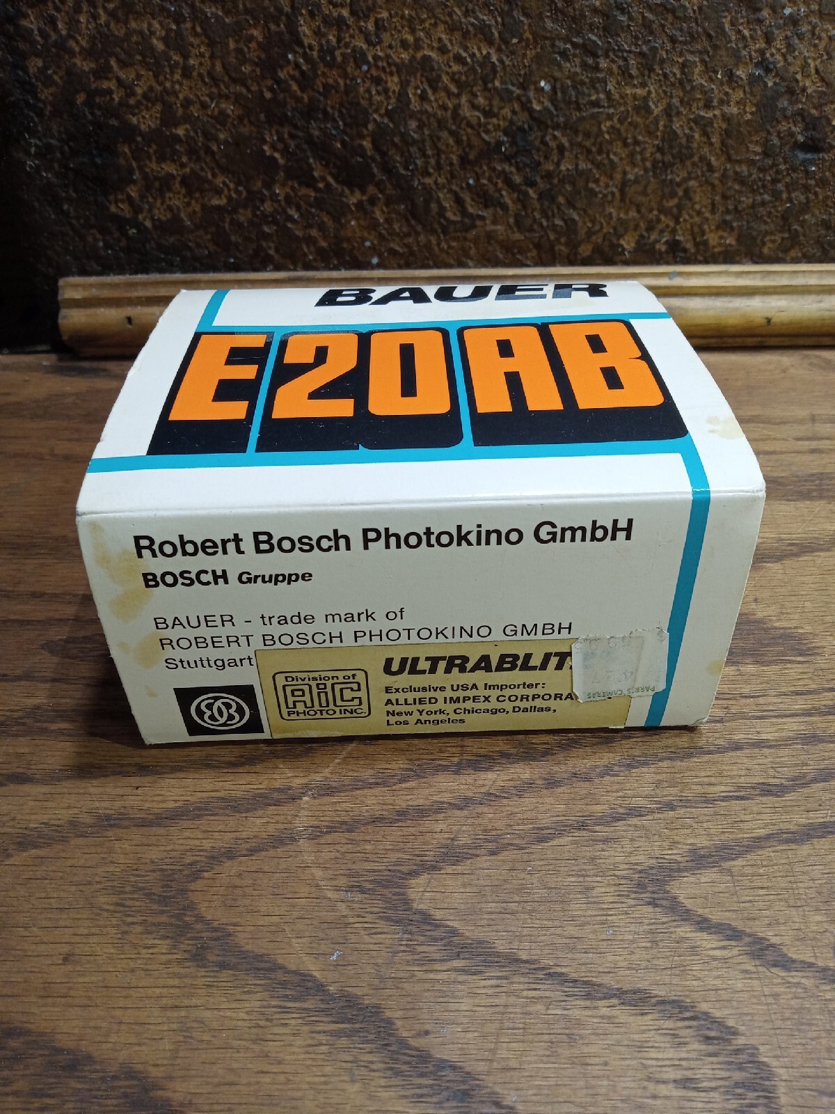 Vintage electronic camera flash e20ab bauer ultrablitz