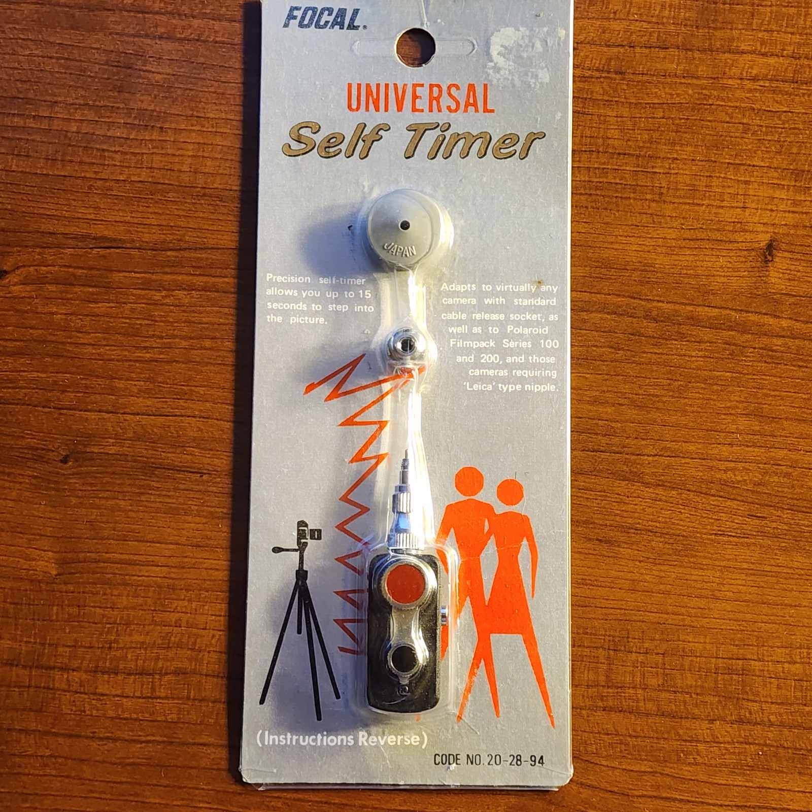 VINTAGE UNIVERSAL CAMERA SELF TIMER FOCAL (NEW SEALED IN PACKAGE)