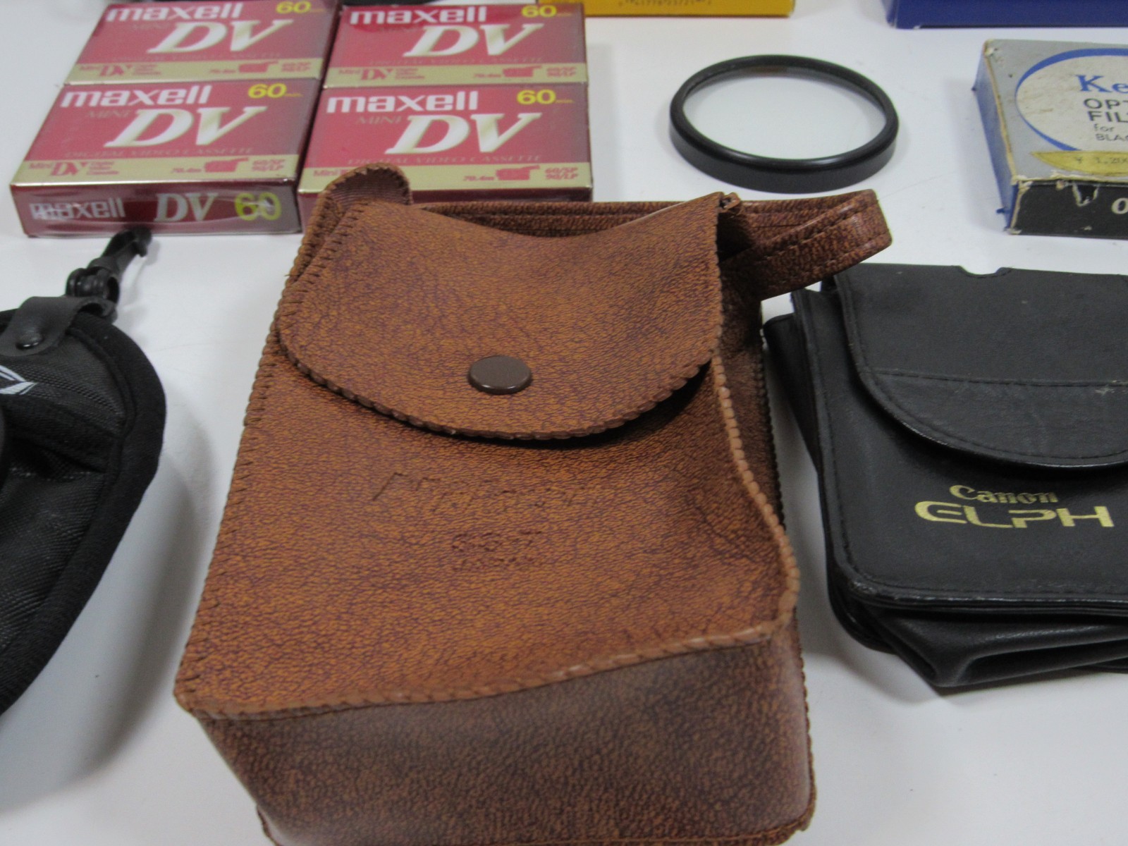 Miscellaneous Vintage Camera Accessories Lot Lens Filters Cases Tapes #P42