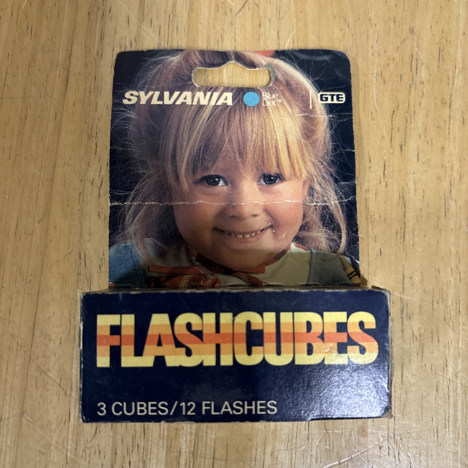 Sylvania Flash Cubes Blue Dot Flashcubes 3 Cubes / 12 Flashes NEW Vintage Camera