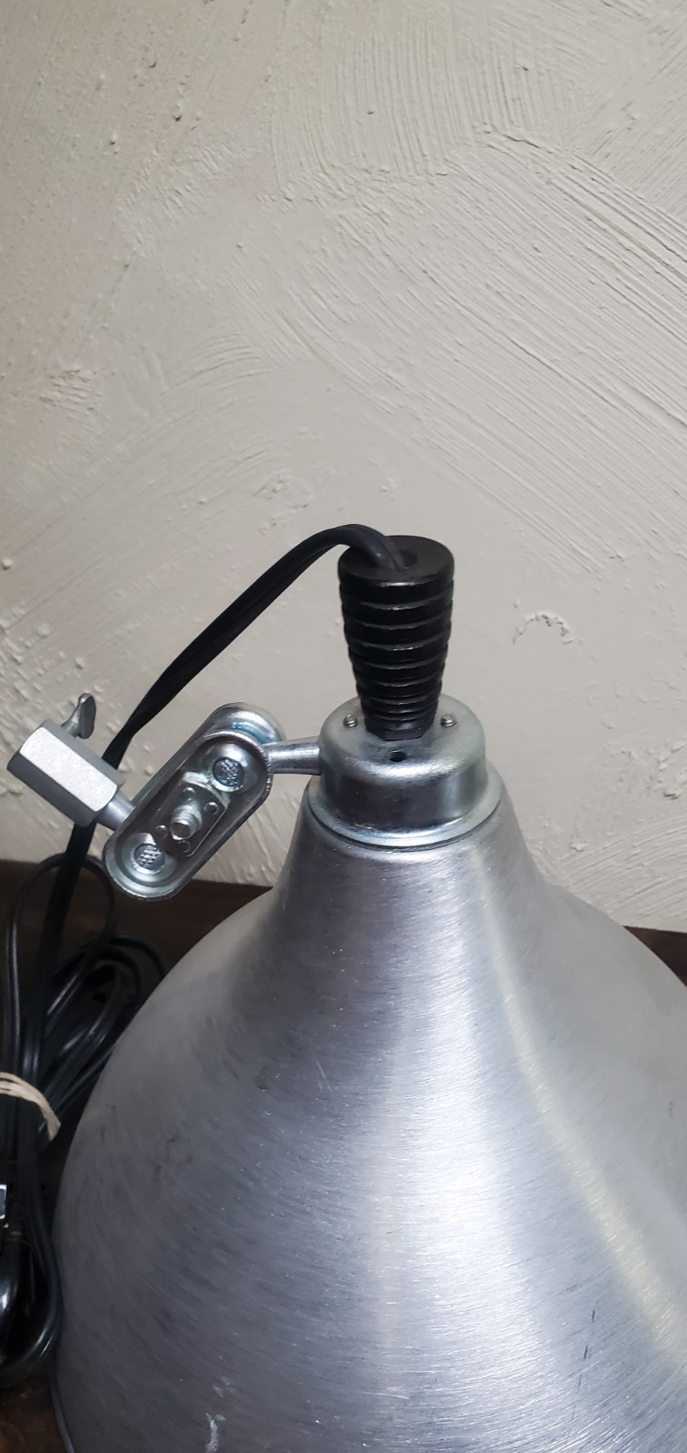 Pair Of Acme Lite Aluminum Photo Shoot Light Fictures Tested With Brackets