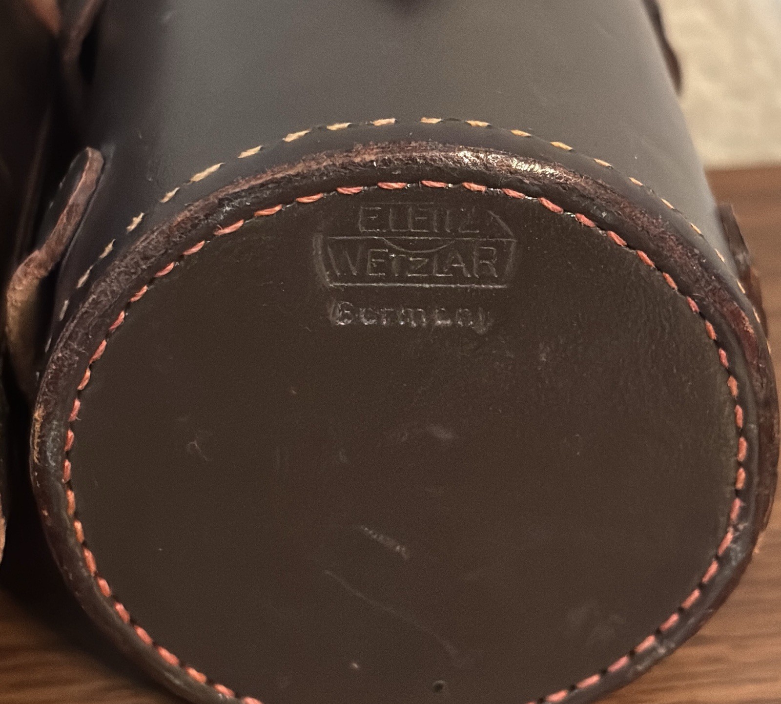 2 VINTAGE ELEITZ WETZLAR Germany Brown Leather Leica Snap Lens Cases 6” & 4.5”