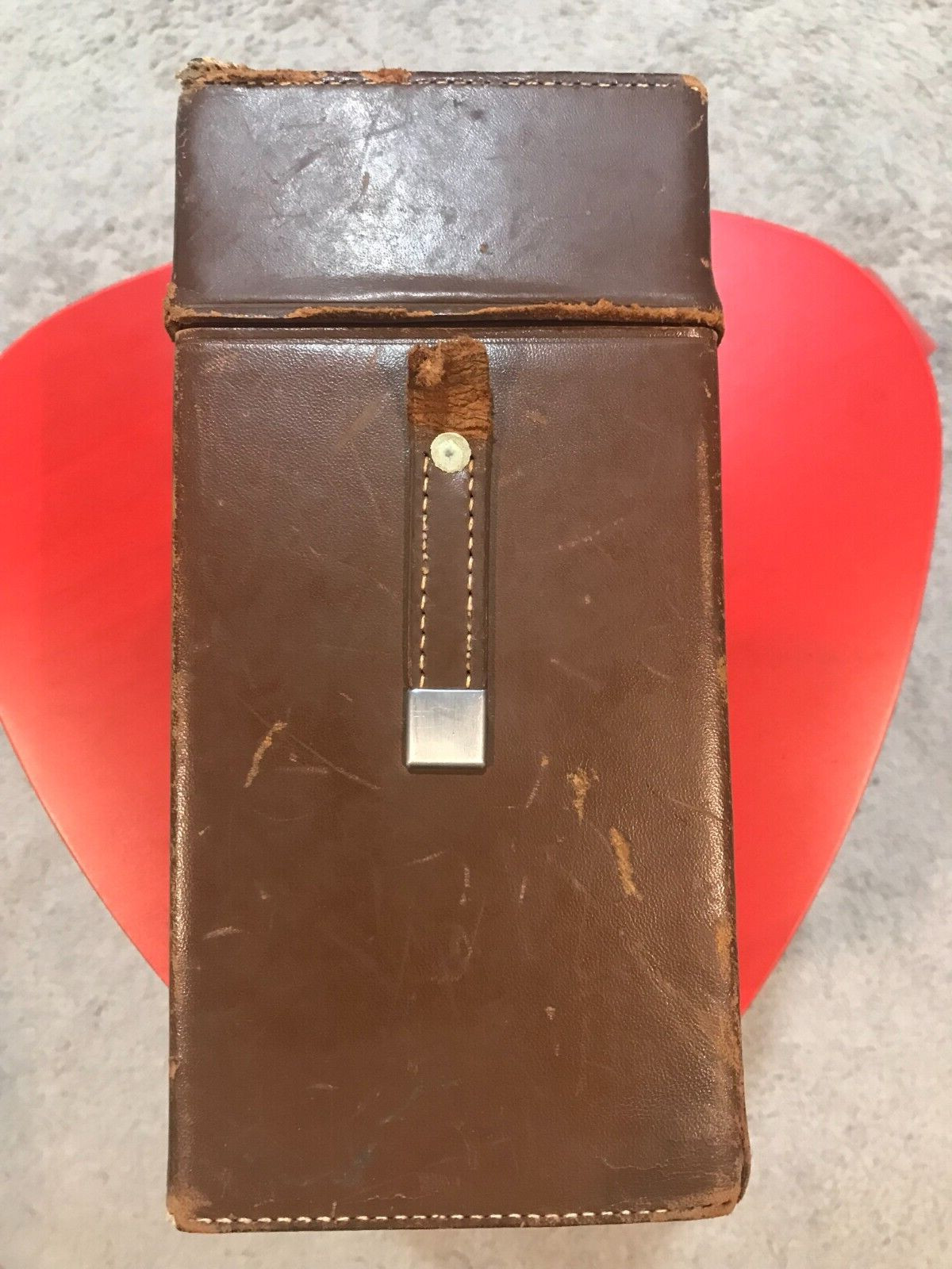 1930s KODAK MAGAZINE CINE-KODAK BROWN LEATHER CASE W/KEY, LINED, & COMPARTMENTED