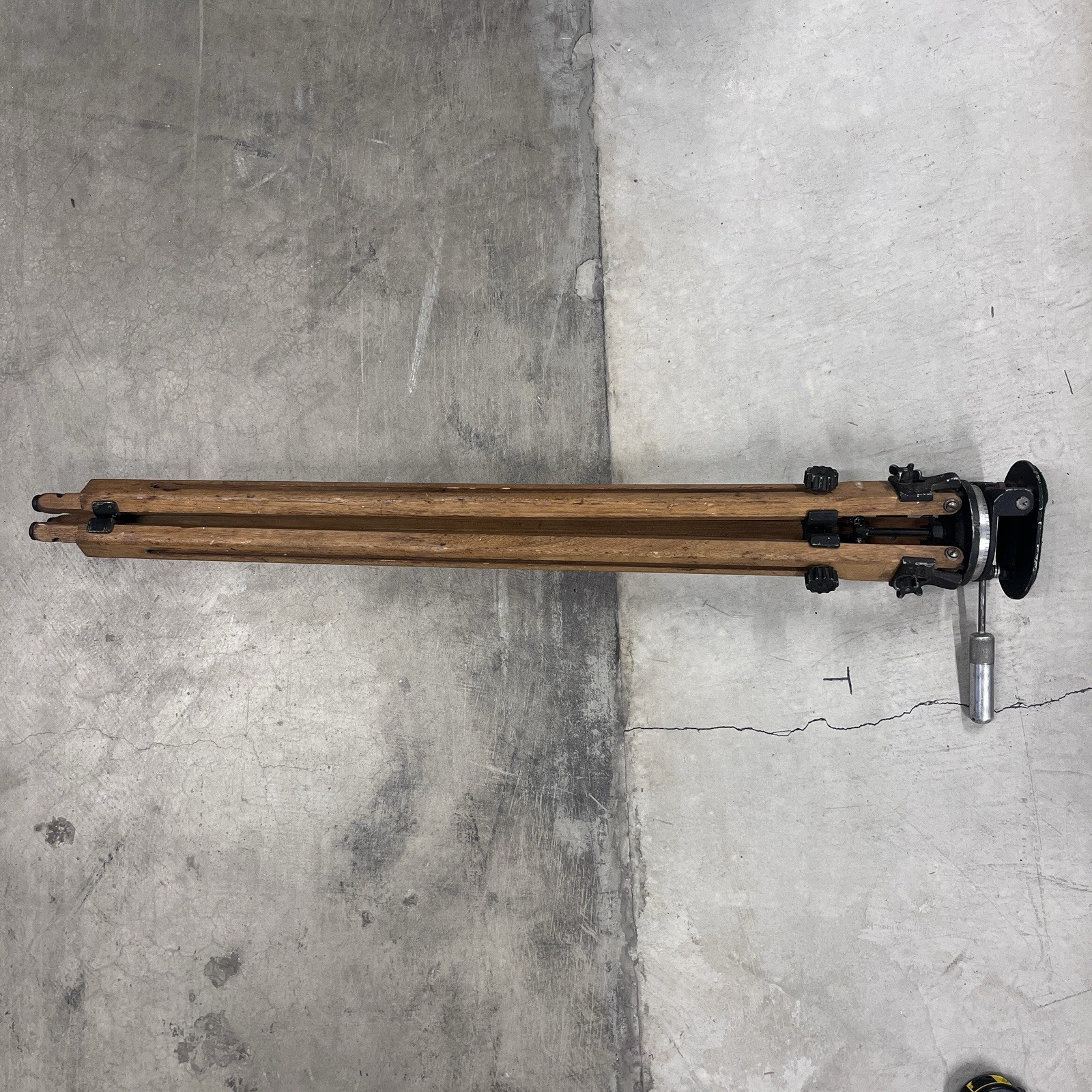 Vintage Ries Cameras Tripod Model 1200 61’’ Hollywood CA