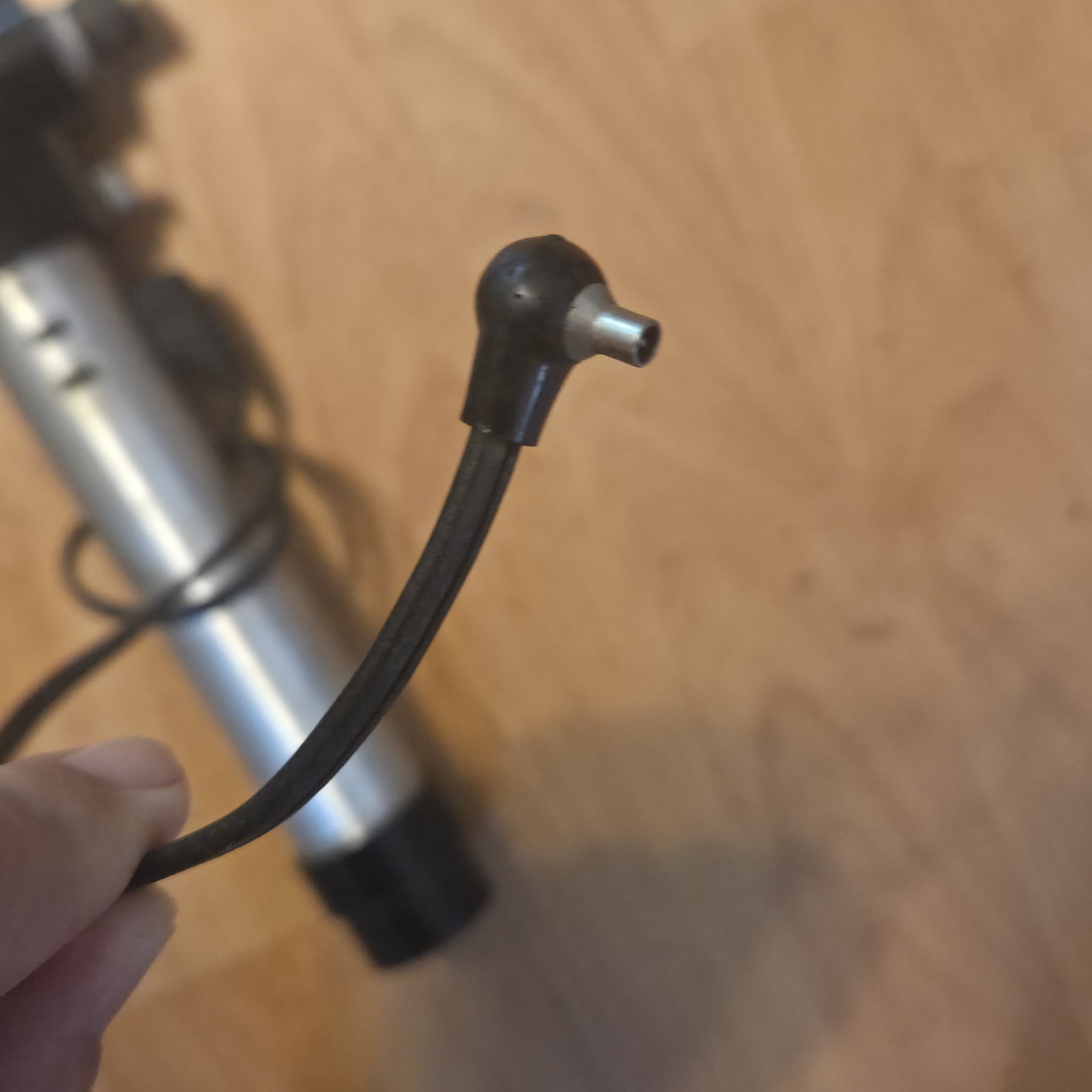 Vintage Graflex Flash Holder – Aluminum and Gray – Untested
