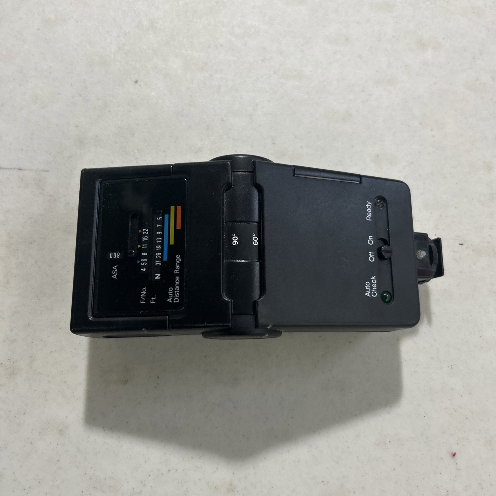 JCPenney Compact Zoom Automatic Strobe Thyristor FLASH Tilt head Vintage – AS IS