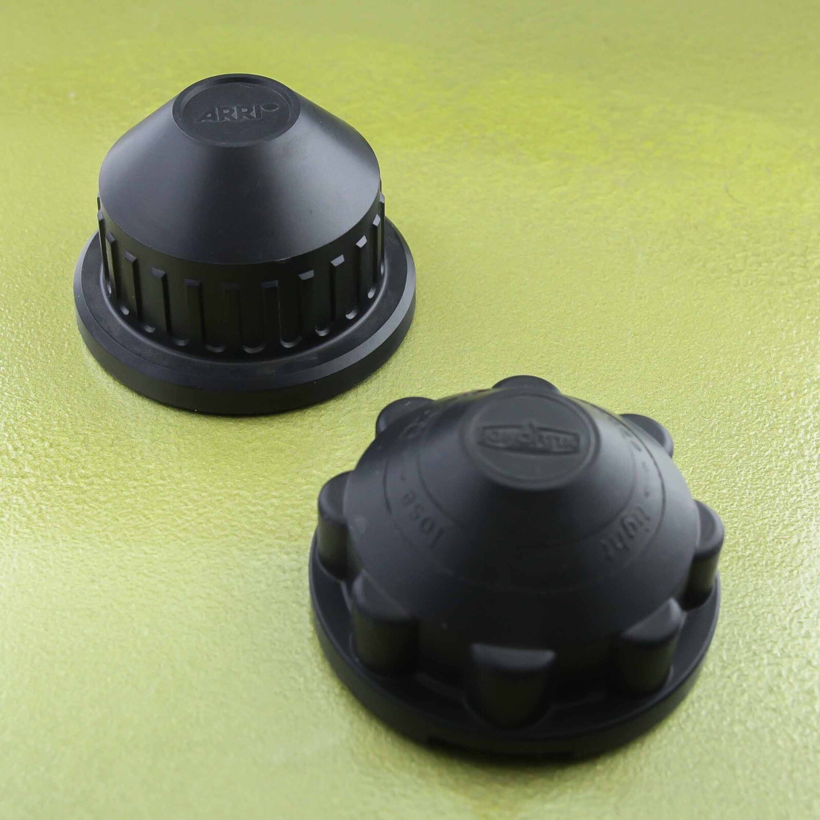 2x genuine REAR LENS CAP ARRI + KINOPTIK (Rubber), ONLY TOGETHER ! ARRIFLEX ☆☆☆☆
