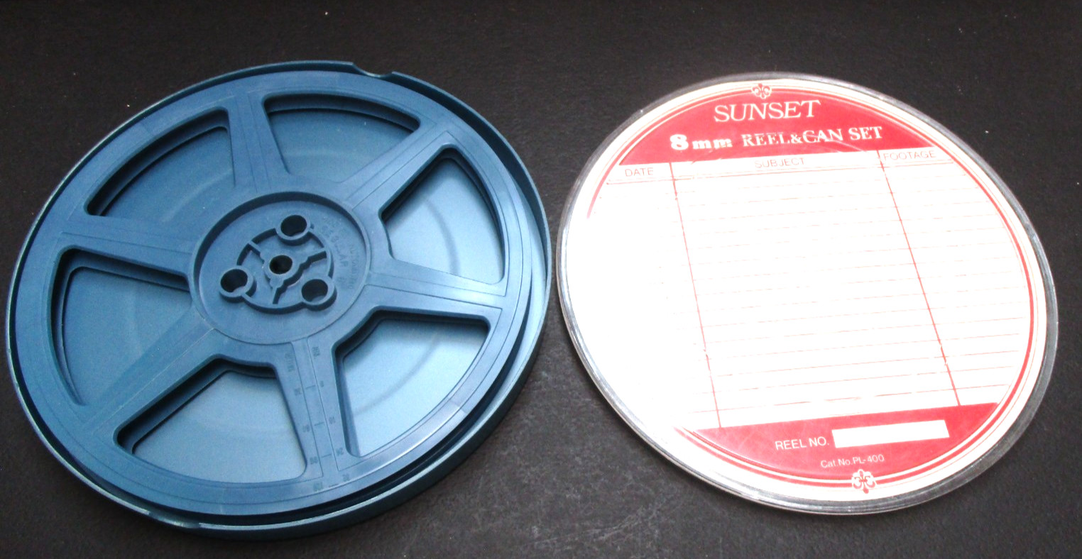 Sunset 8mm 400 ft plastic movie film reel and can set. ALL PLASTIC