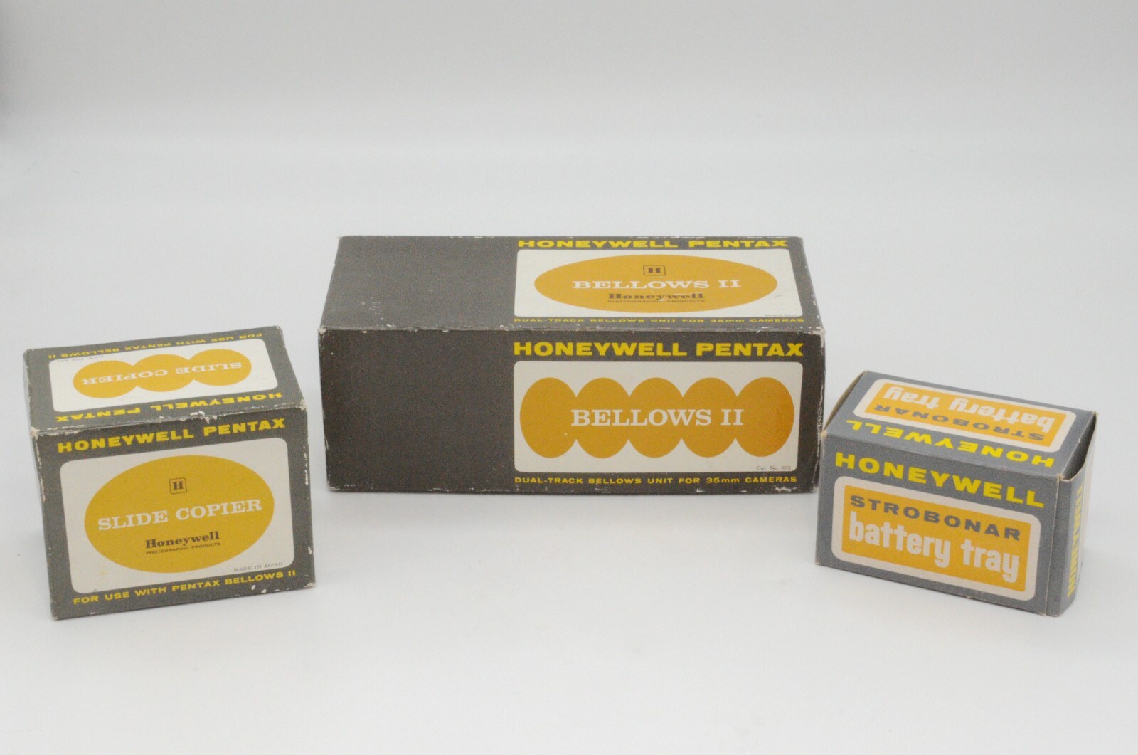 NEW Honeywell Pentax Bellows II, Slide Copier, Adapter & Battery Tray W/ Manual
