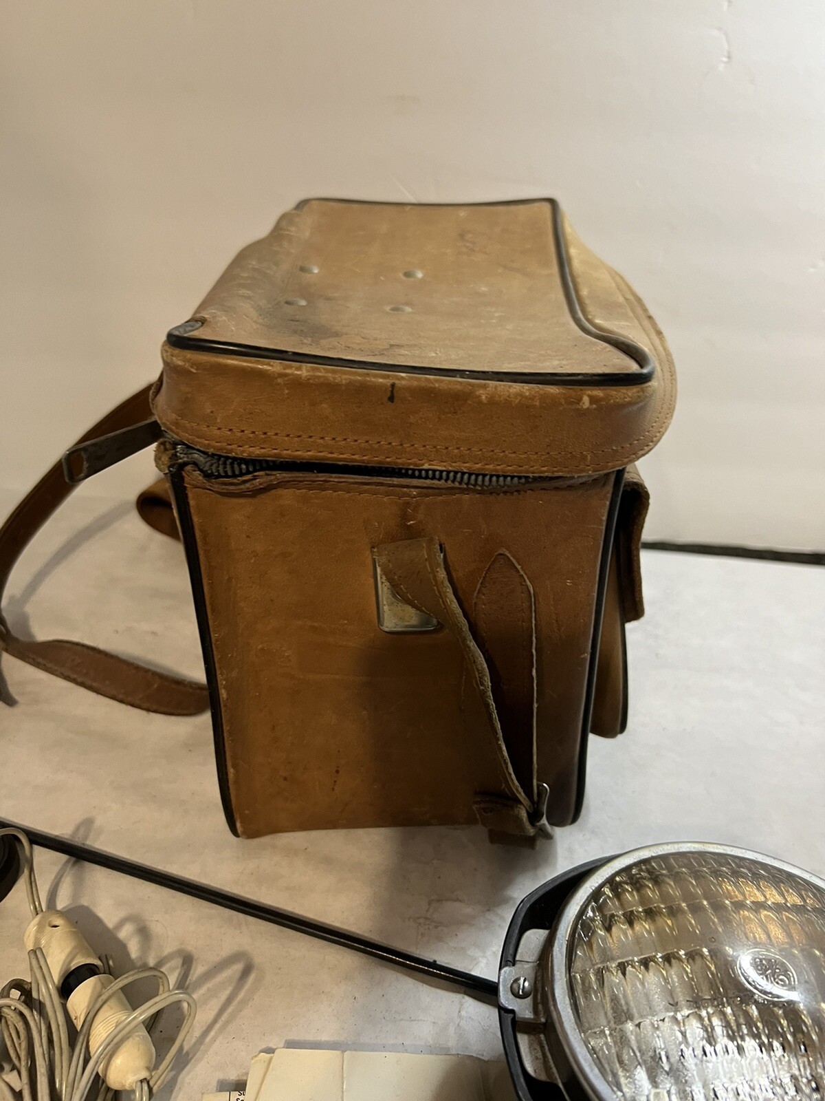 GE ACMELITE Attachment Bright Lamp Electric Tested Working, Leather Bag Vintage