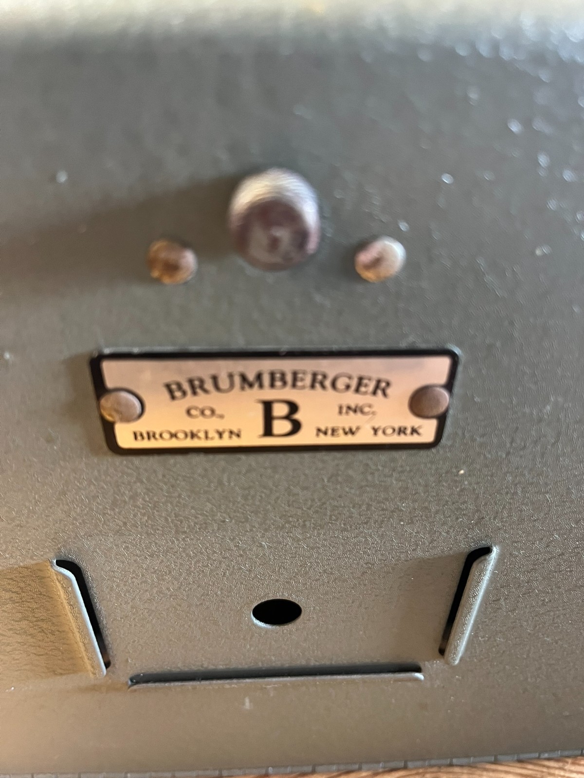 Brumberger 8MM Movie Reel Carry Storage Case Holds 12 Film Reels Gray Metal