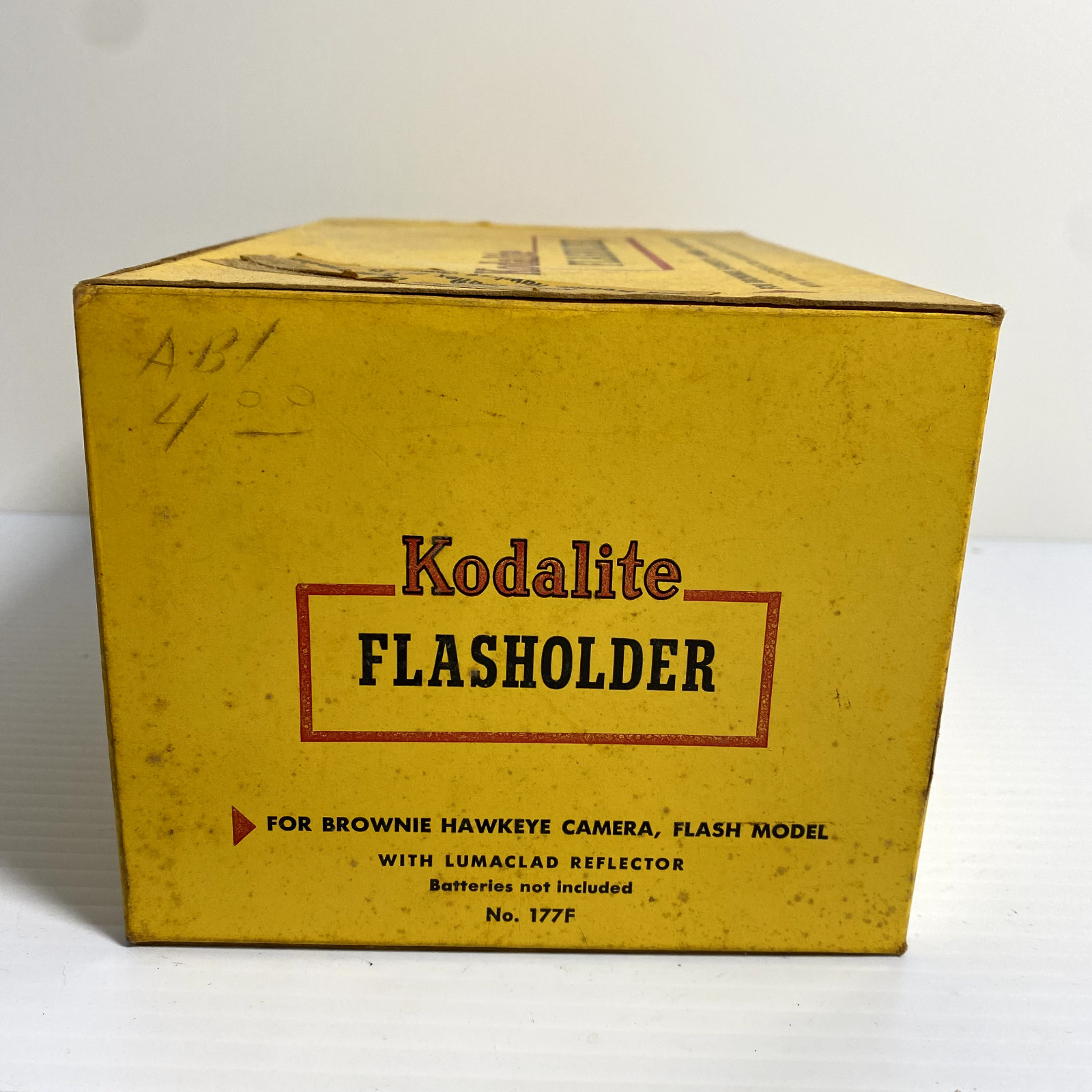 Kodalite FLASHOLDER For Brownie Hawkeye Camera w/ flash guard in box (untested)