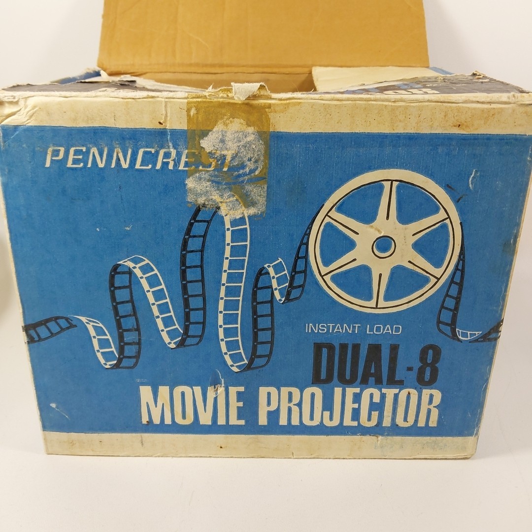 PENNCREST DUAL 8 8mm VINTAGE REEL PLAYER PROJECTOR STANDARD 8 SUPER 8 MODEL B-1