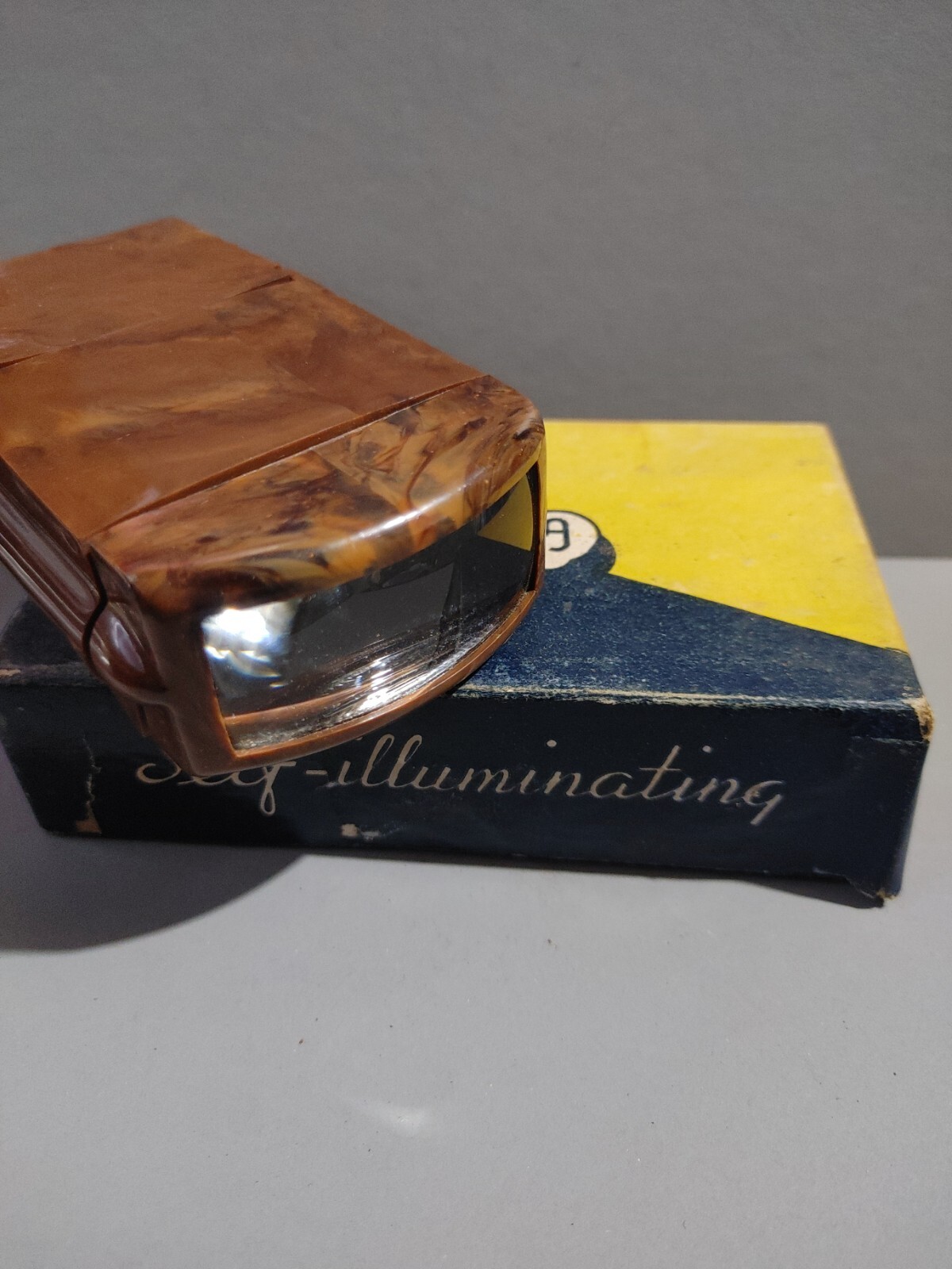 Vintage Arcadia Commander Viewer Pocket-Size Self-Light with Box No Instructions