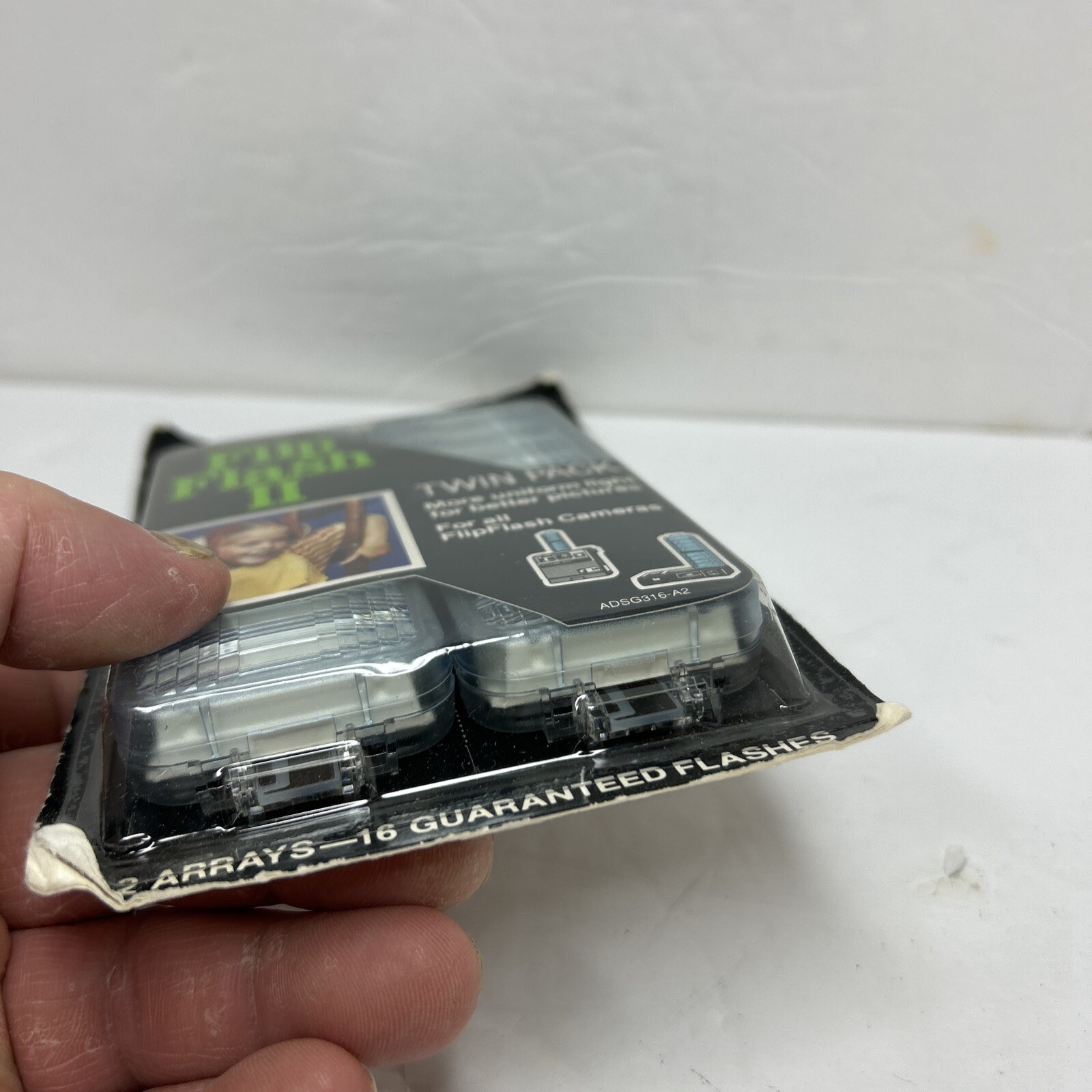 Ge Flip Flash II Twin Pack. New Old Stock