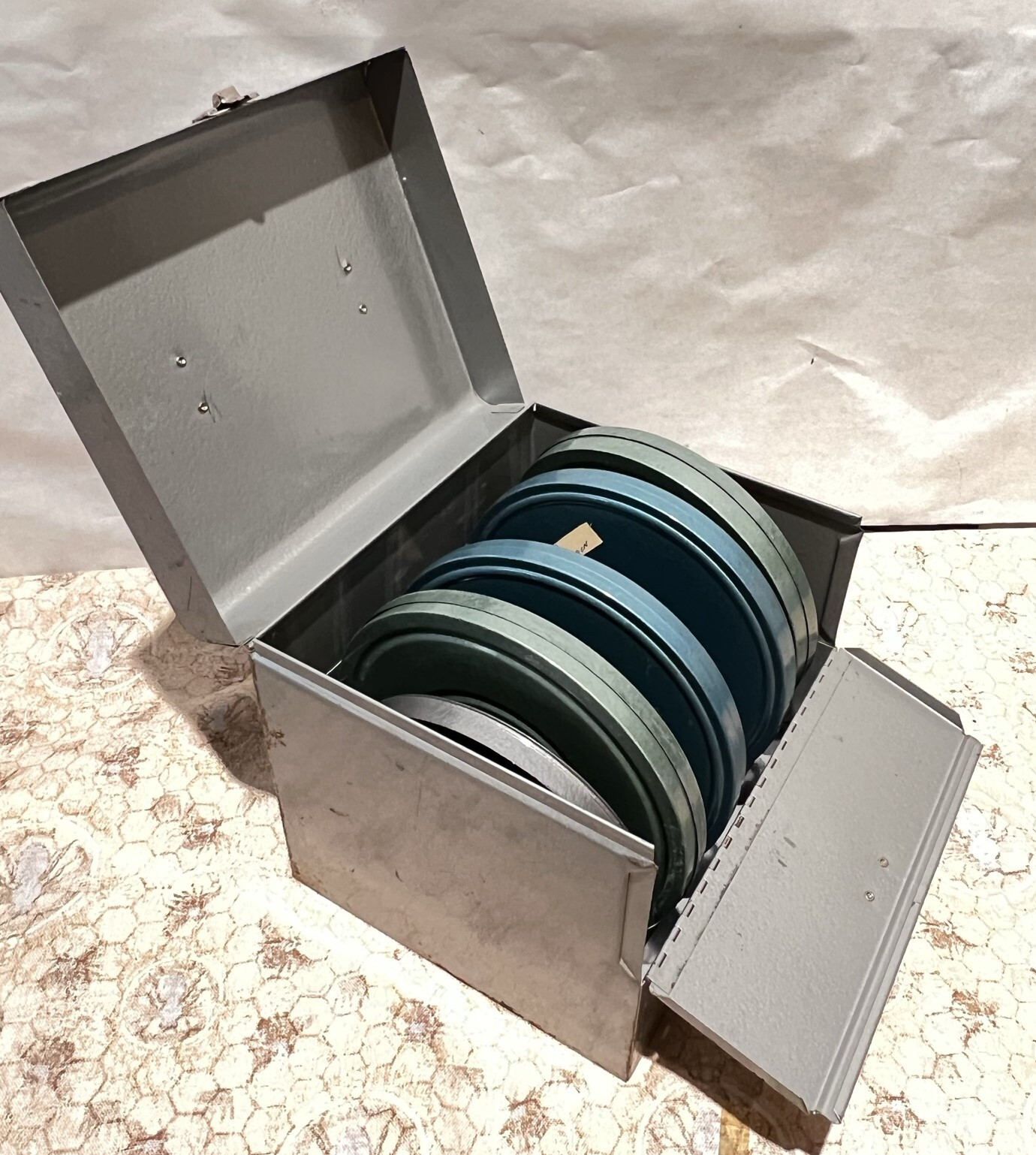 vtg Compco Tower 8mm Film 6 Reel Metal 6 and 6 Cans in Metal Movie Box