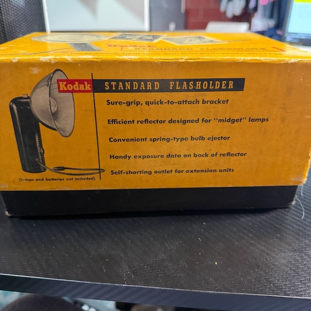 Vintage Kodak Standard Flasholder No. 92F with Lumaclad Reflector and Original B