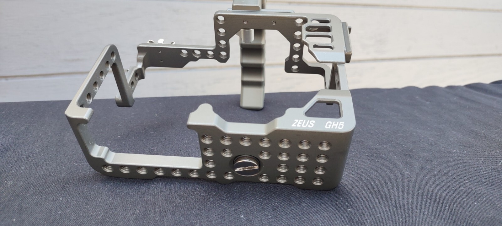 GH5 Varavon ZEUS  Cage for Panasonic Lumix ( WITH HANDLE ) GH5, GH5II, GH5s