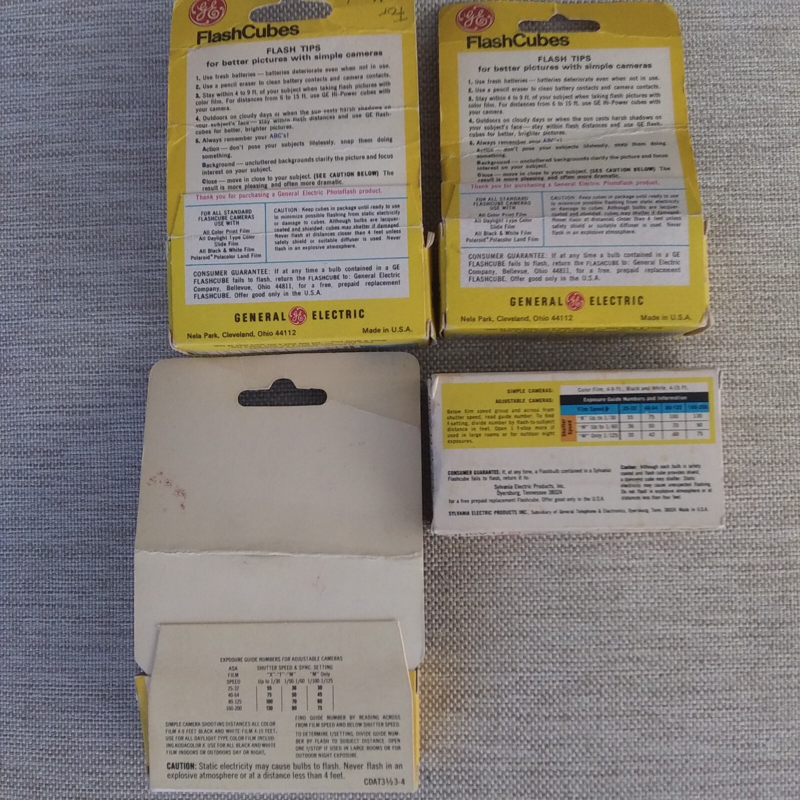 Flash Cubes Bundle Sylvania Westinghouse, GE(2), 4 boxes of 3 cubes each