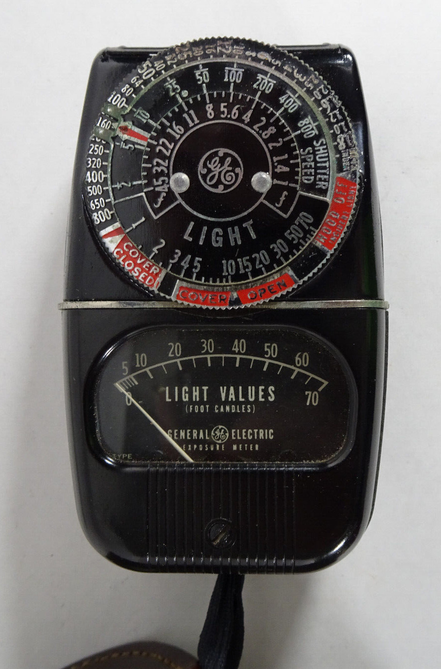 1948 General Electric GE DW-58 Exposure Light Meter With Case & Strap UNTESTED