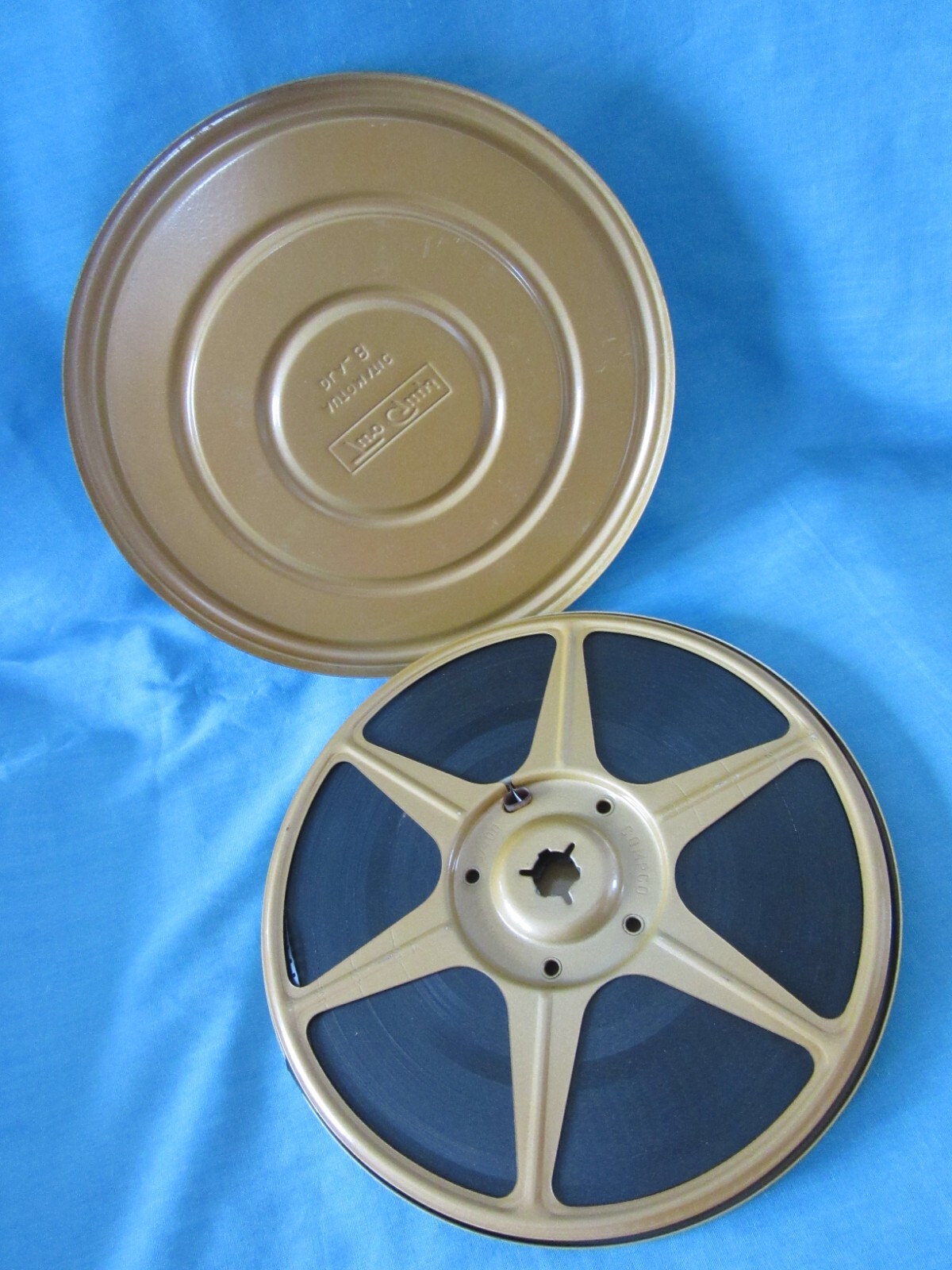 Metal Super 8mm 400ft (7in) Movie Film Reel w/Home Movie in Can — COMPCO USA
